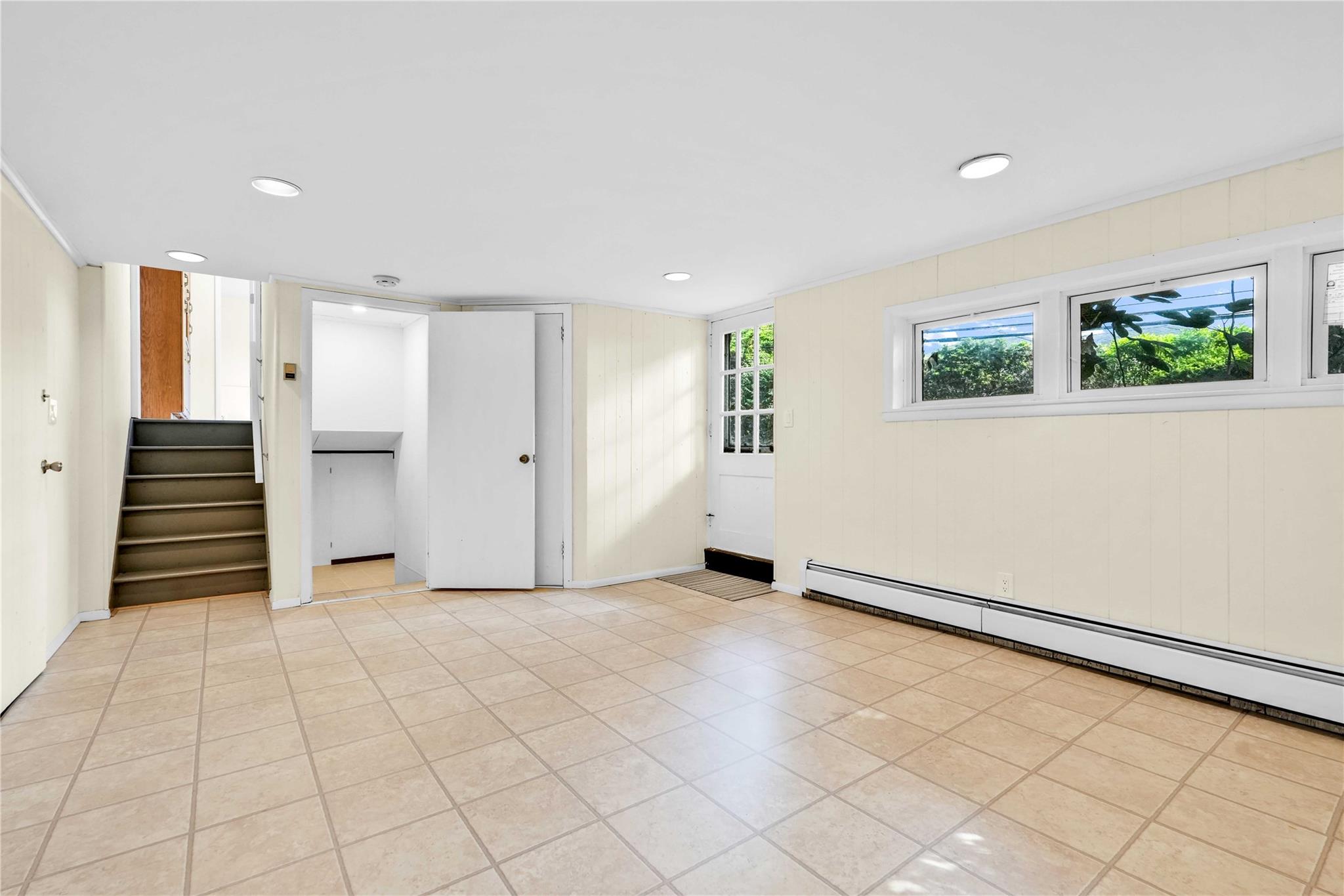 906 Bromton Drive Property Photo 30