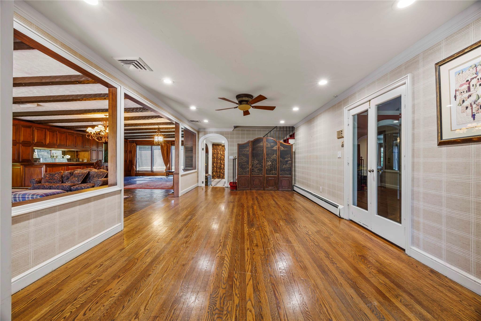 233 Narragansett Avenue Property Photo 15