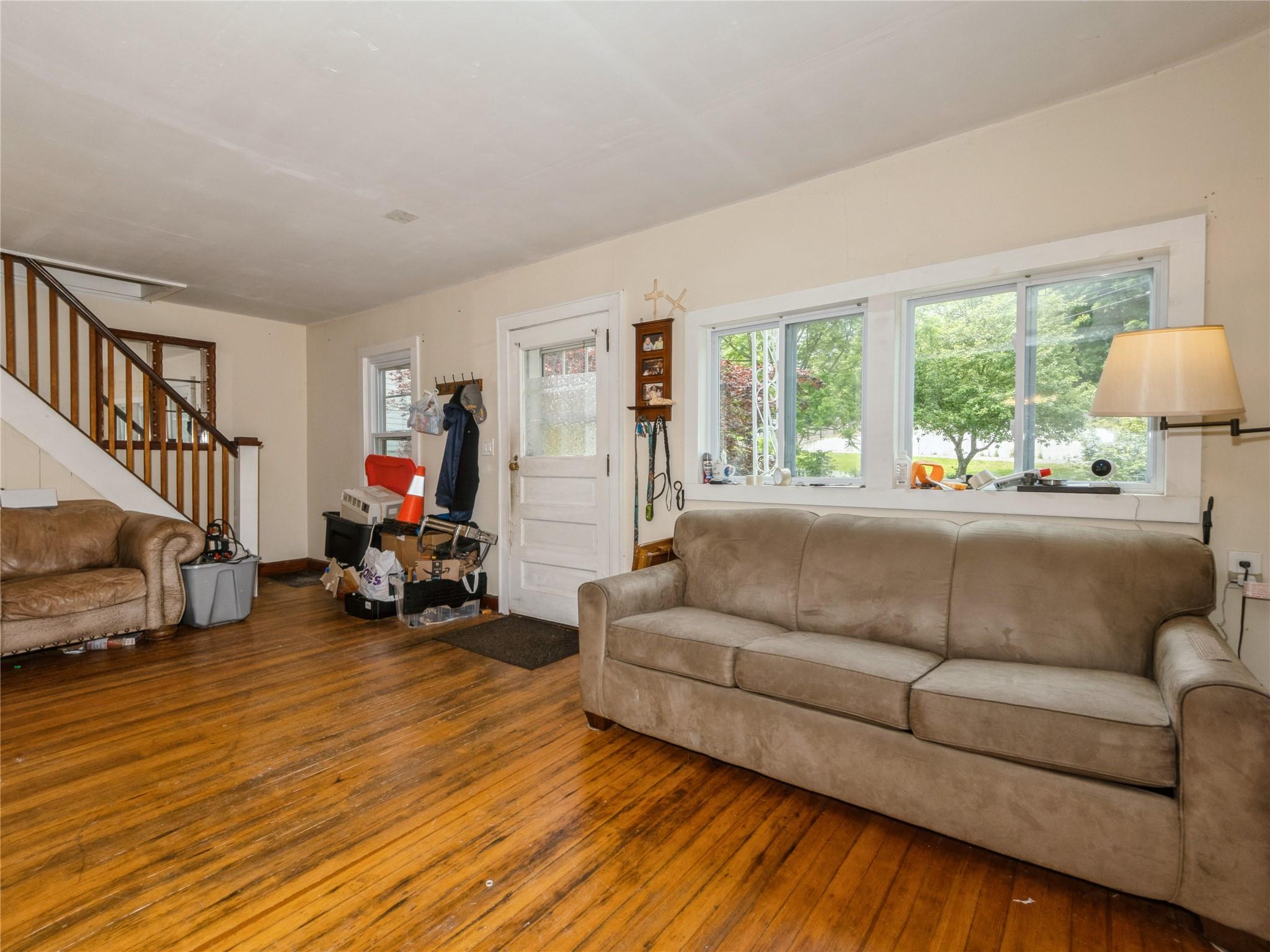 413 Vassar Road Property Photo 9