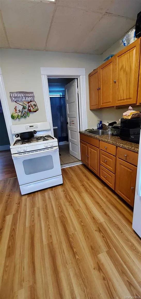 77 Carroll Street Property Photo 21