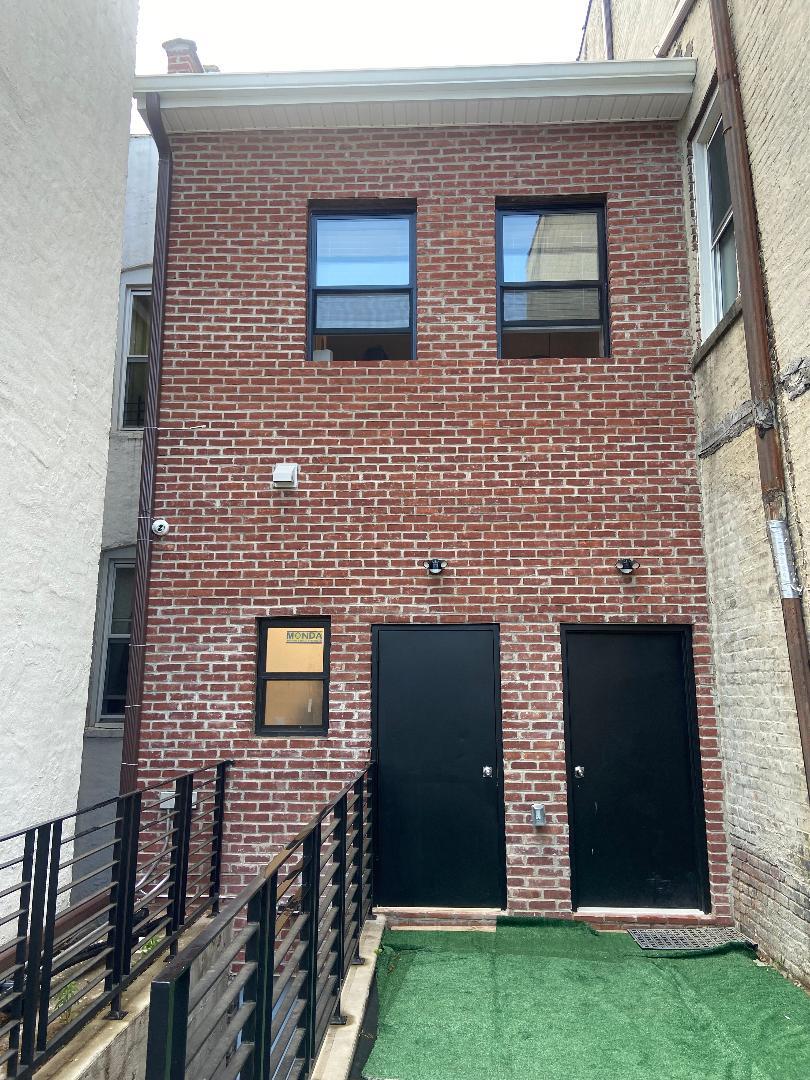 60 Lott Ave Property Photo 1