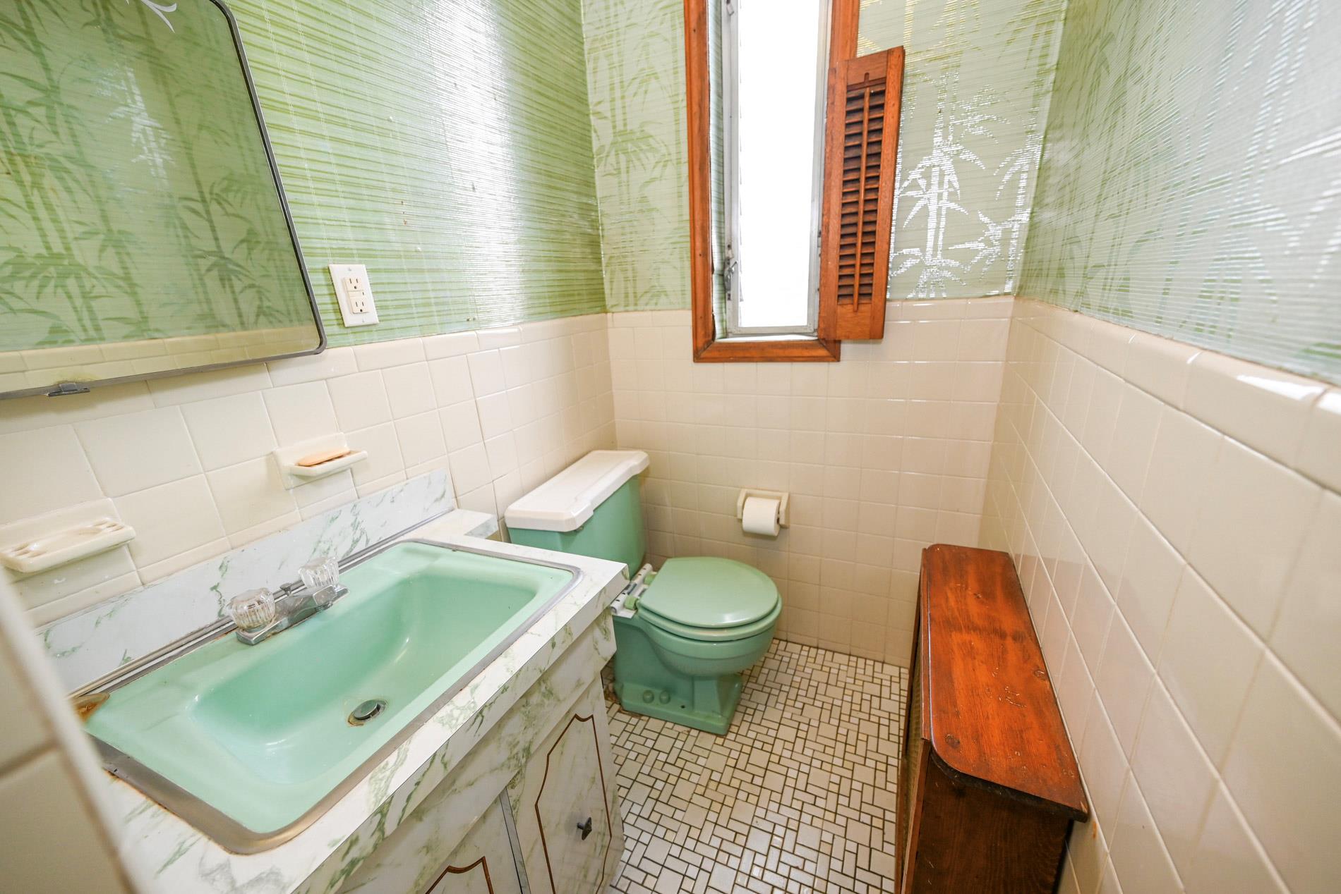 56-57 61st Street Property Photo 13