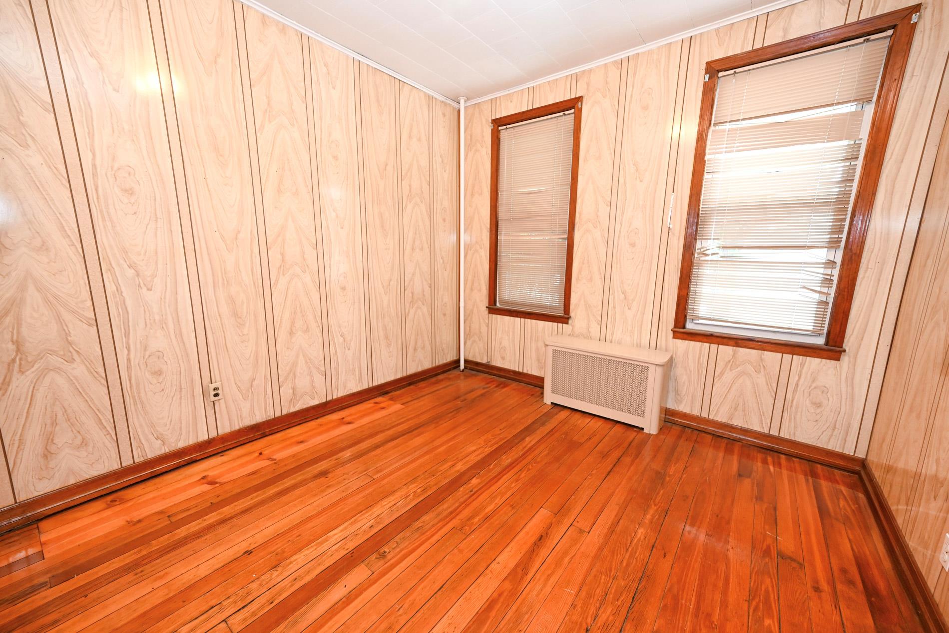 56-57 61st Street Property Photo 24