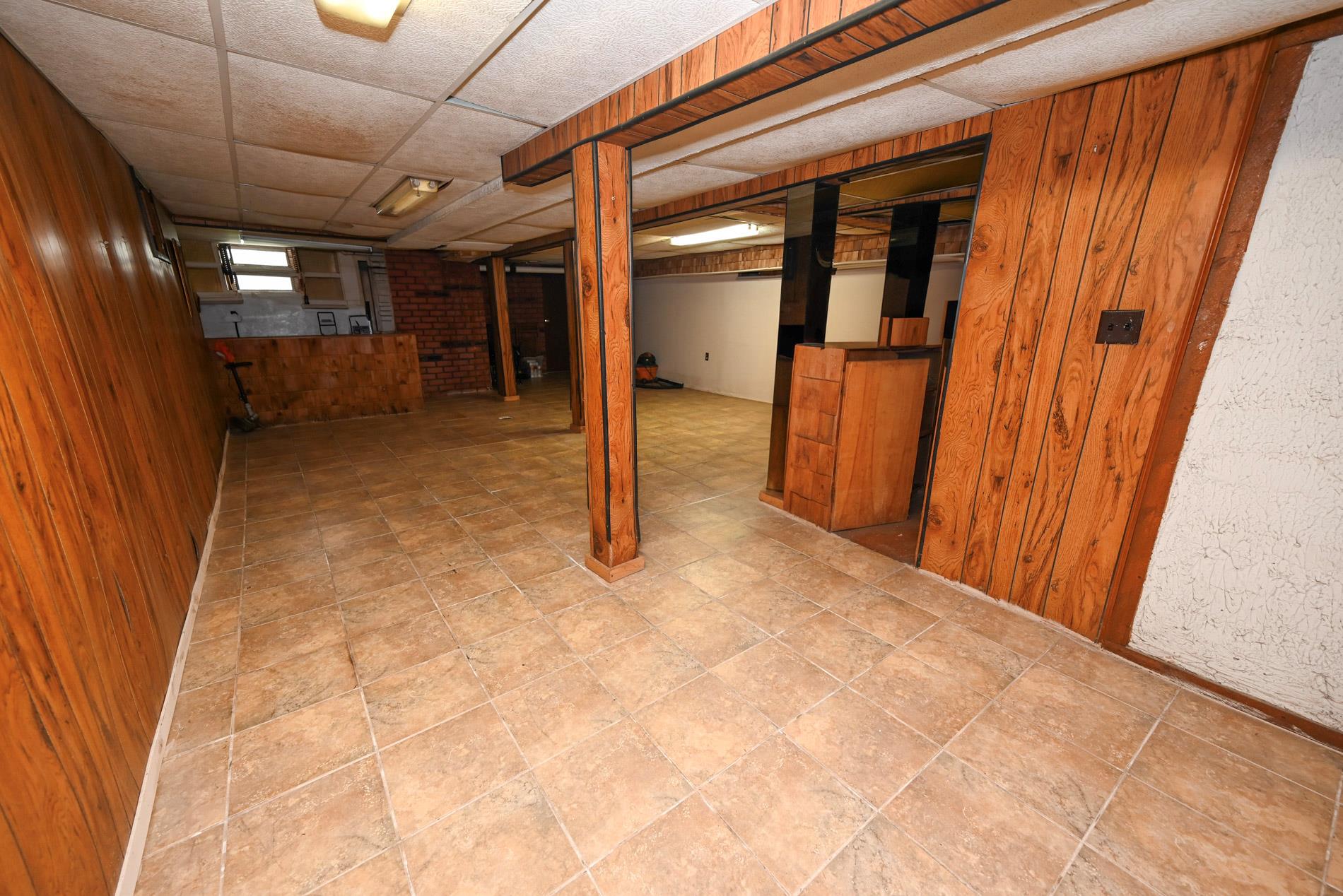 56-57 61st Street Property Photo 31