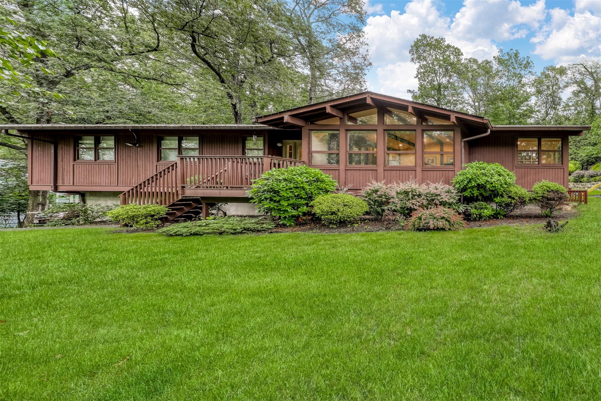 78 College Rd