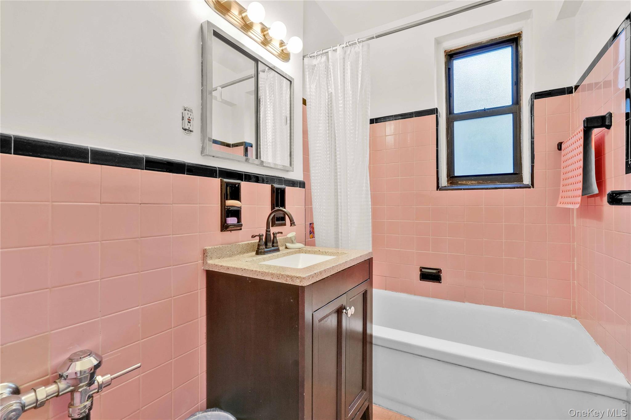 25-11 Union Street 2a Property Photo 14