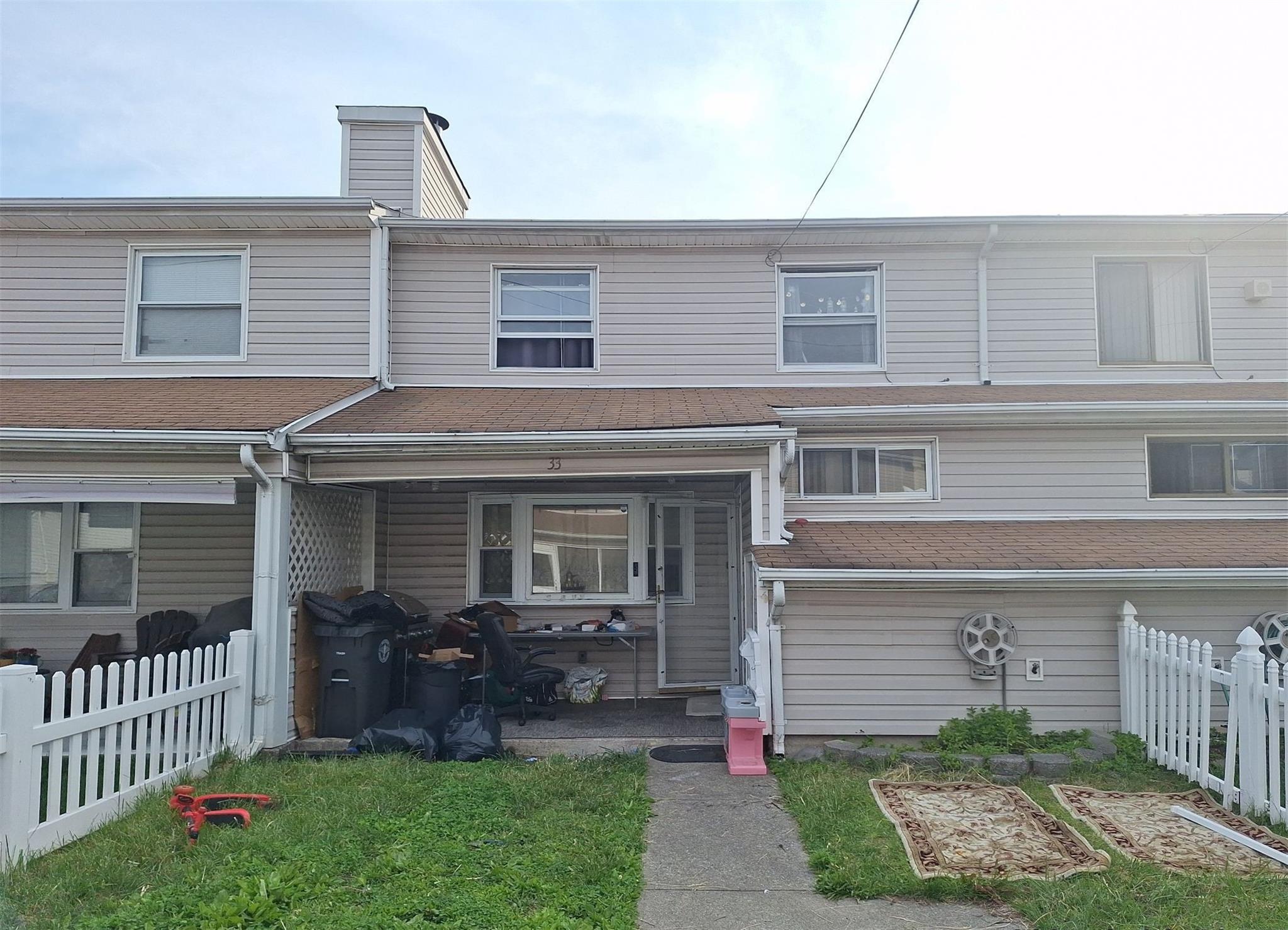 33 Marc Street Property Photo 1