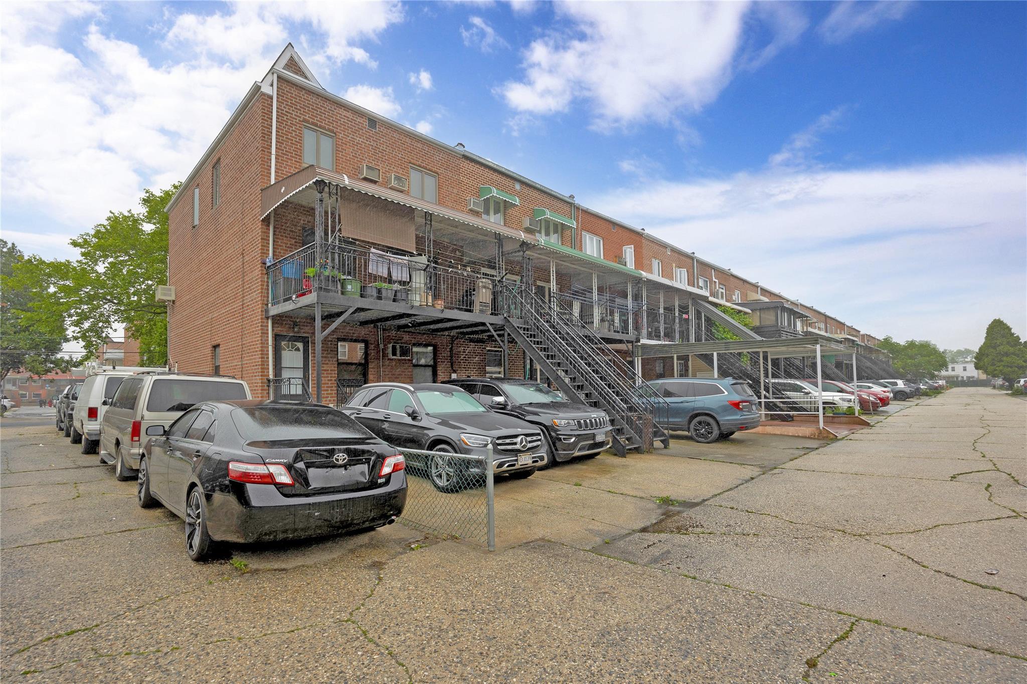 2616 Brown Street Property Photo 28