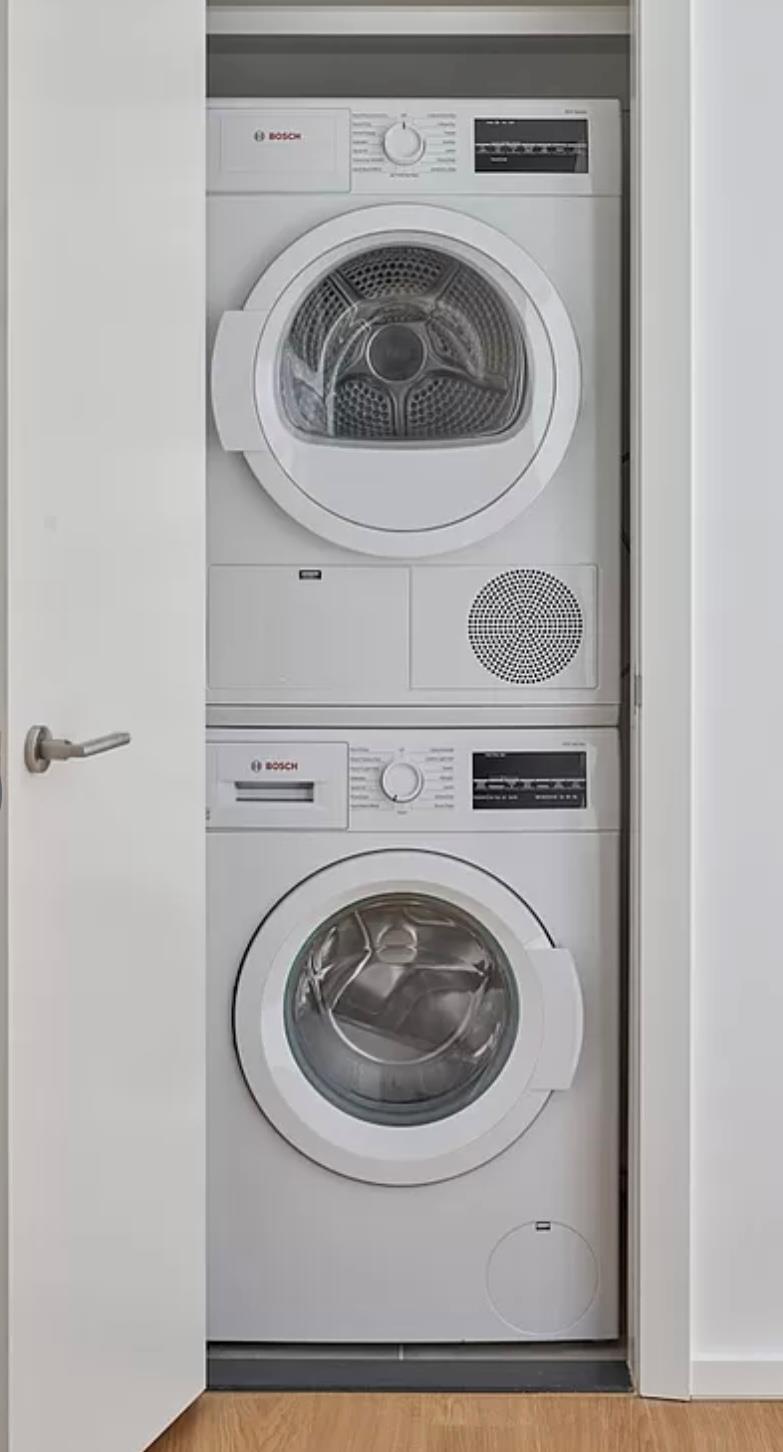 2549 42nd Street Property Photo 12