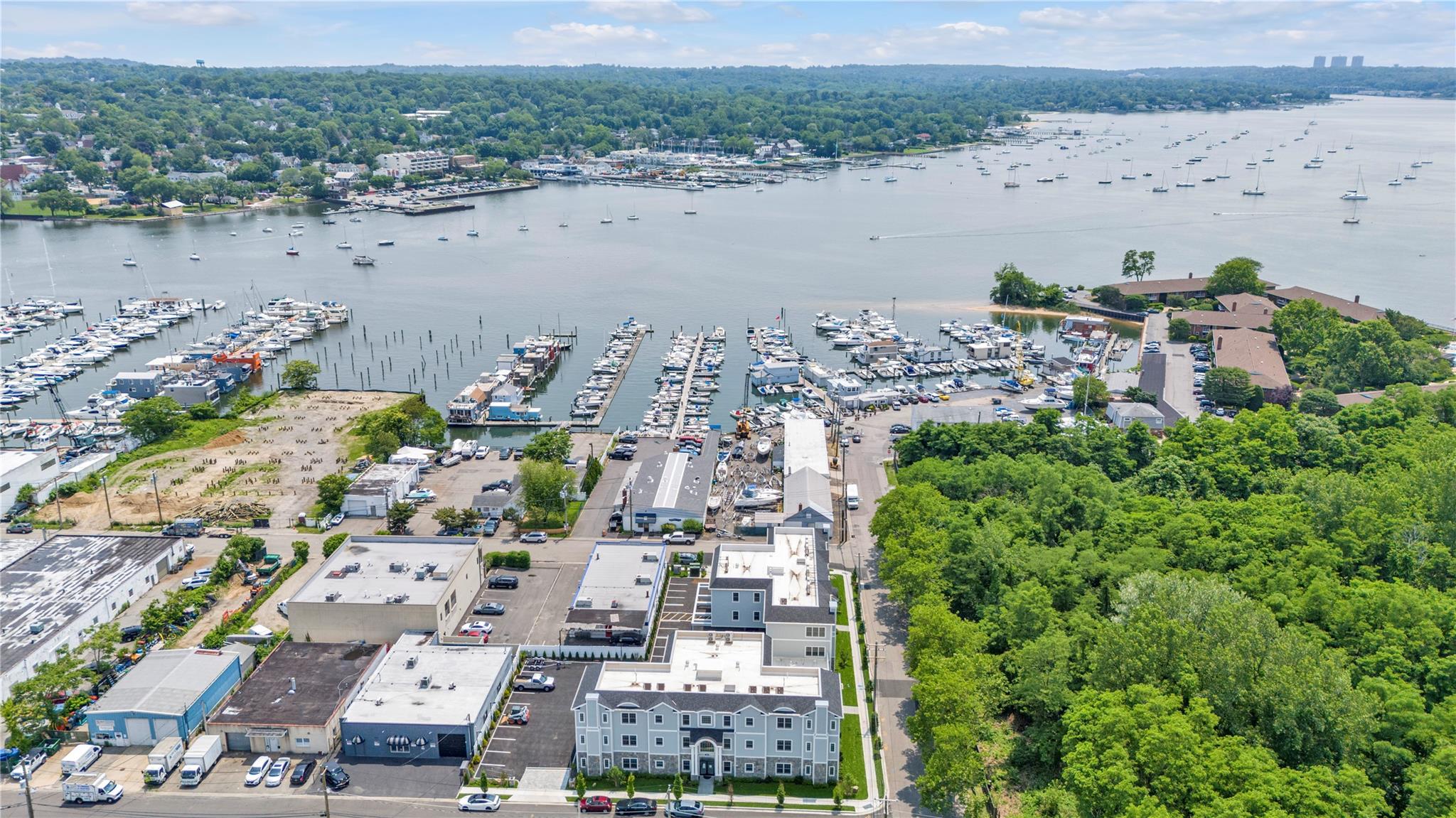 22 Sagamore Hill Drive 1a Property Photo 21