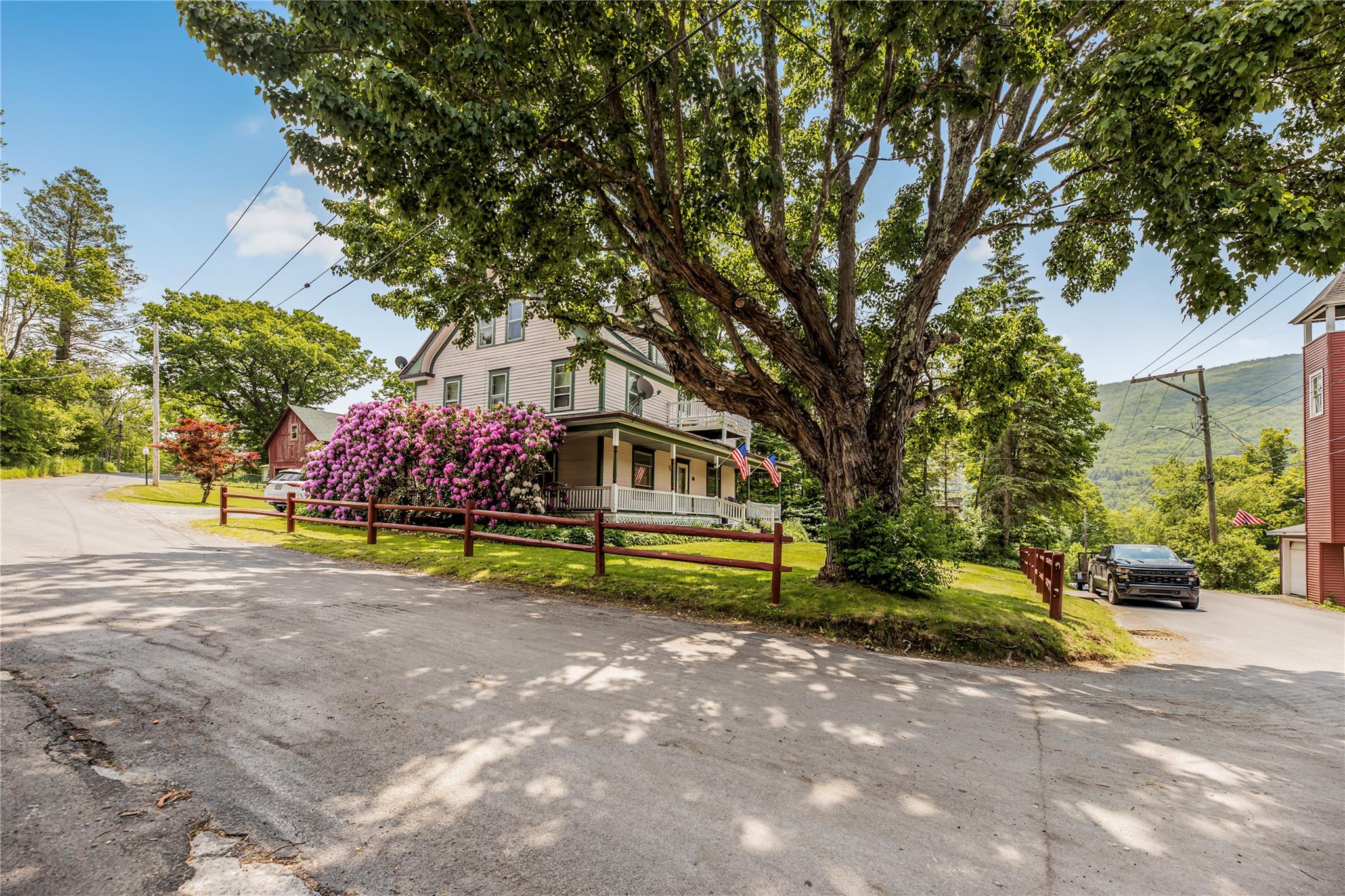 70 Church Street Property Photo 10