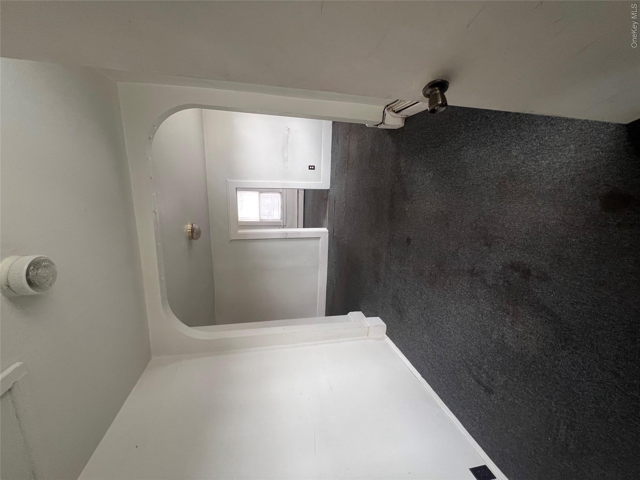 290 1st Street Property Photo 14