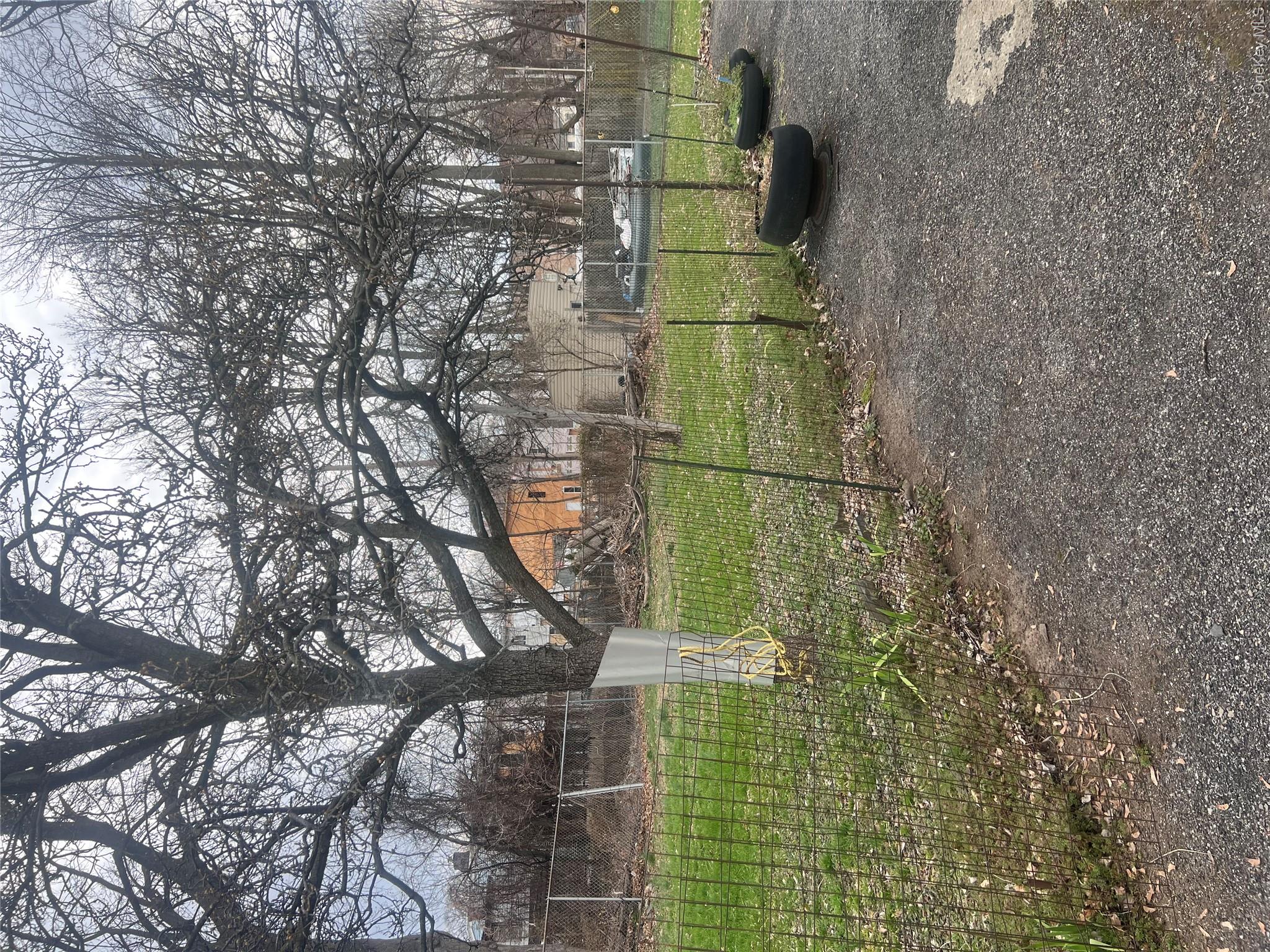290 1st Street Property Photo 26