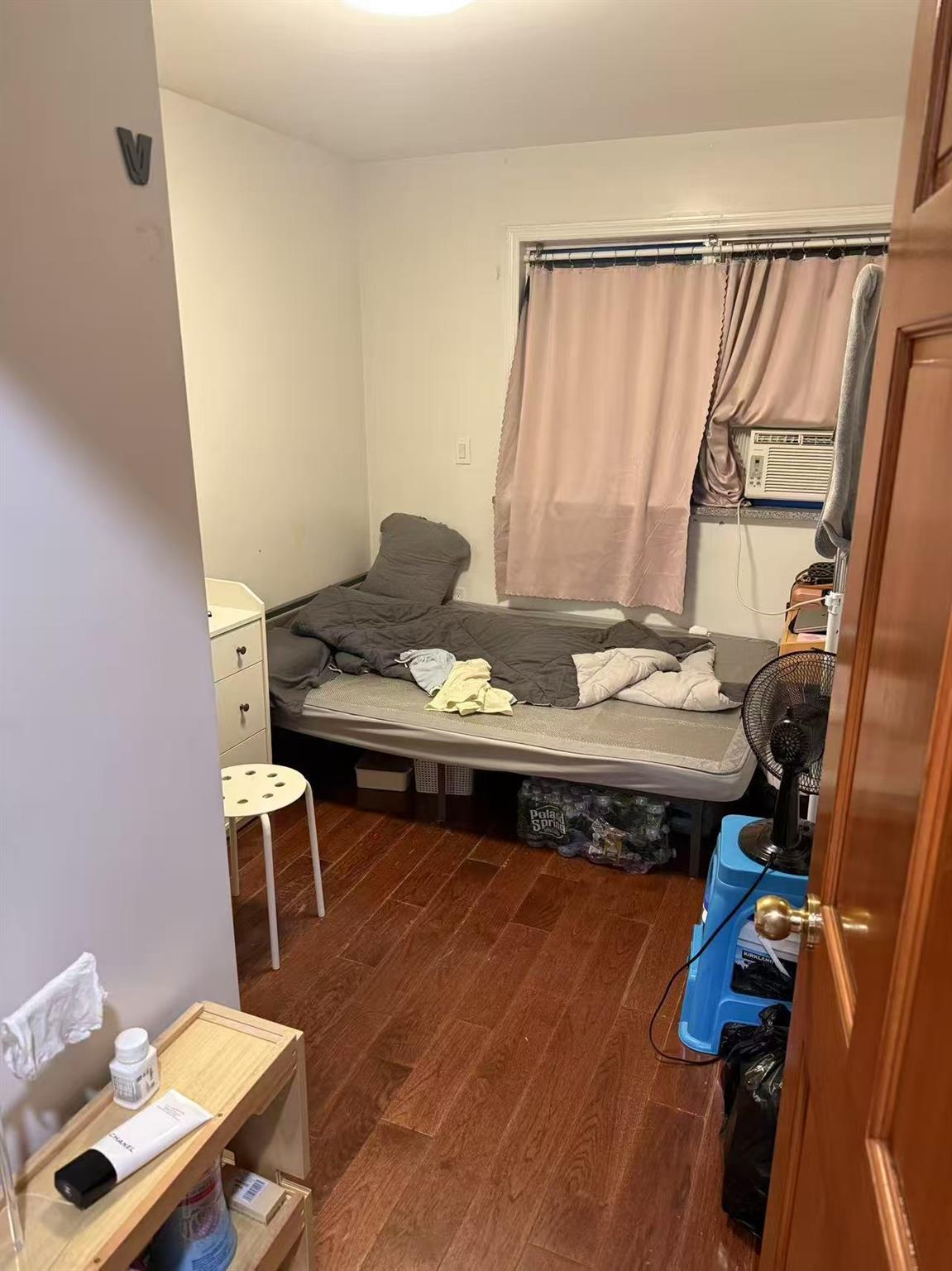 58-13 150th Street Property Photo 3