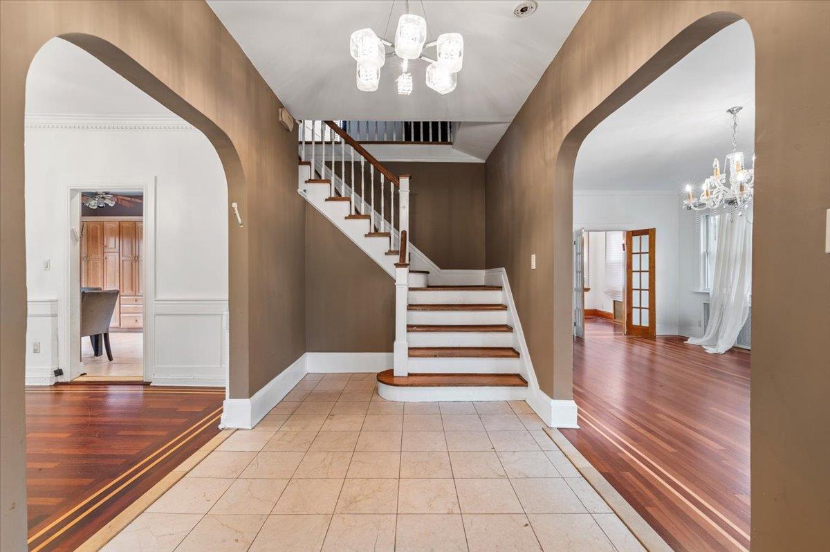 345 Broadway Property Photo 3