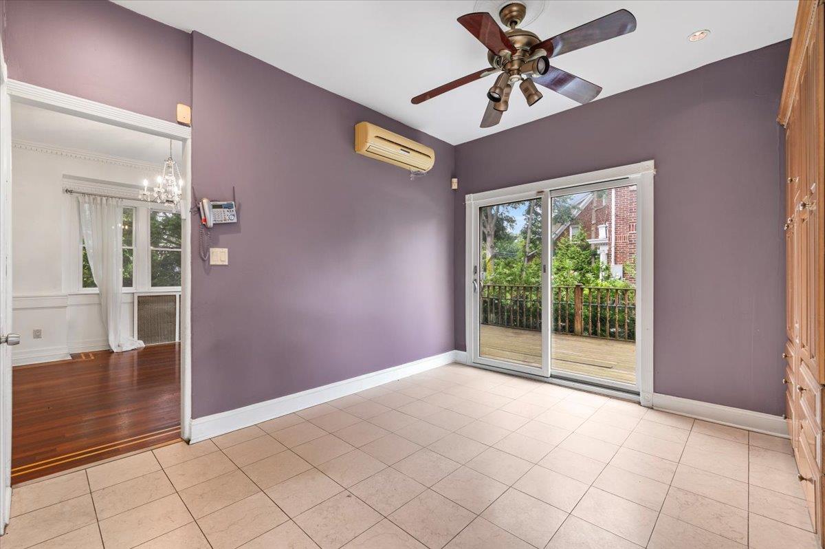 345 Broadway Property Photo 6