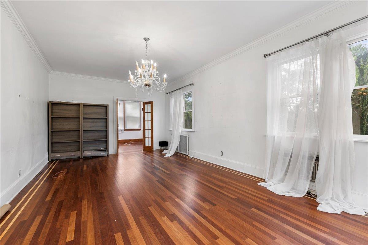 345 Broadway Property Photo 12