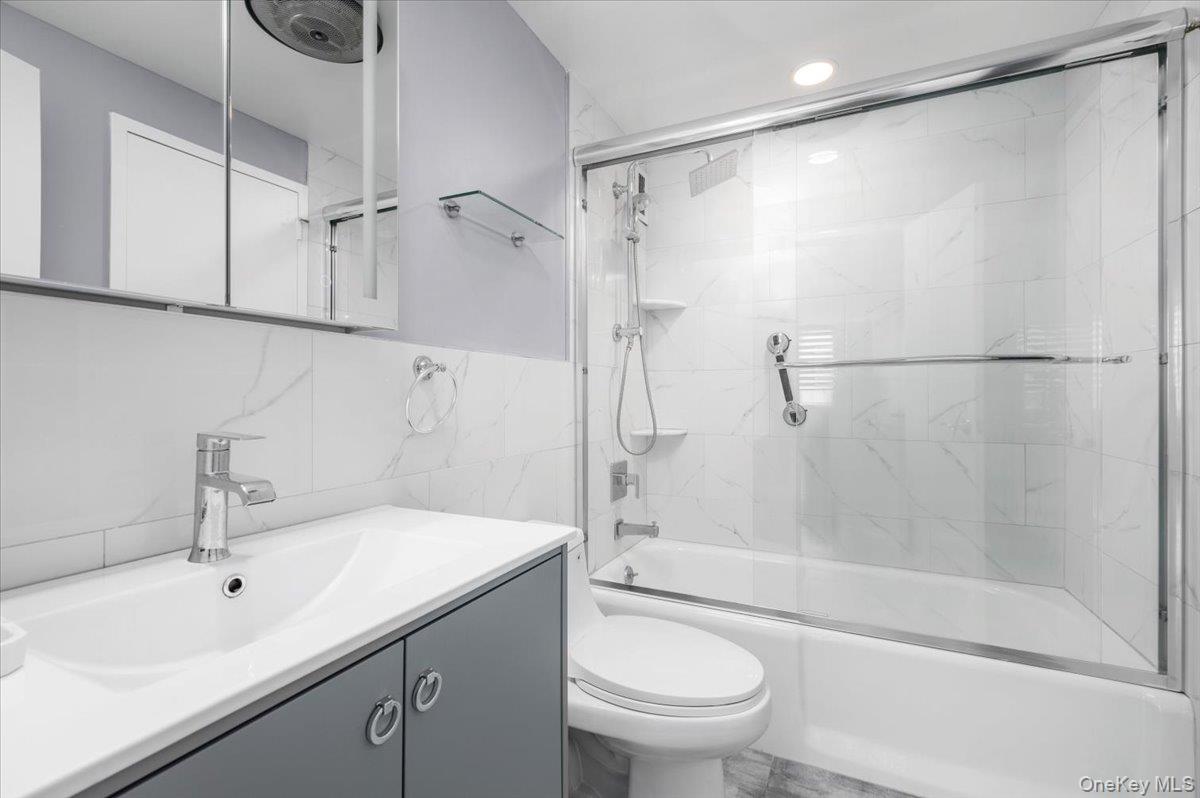 1270 North Avenue 5a Property Photo 19