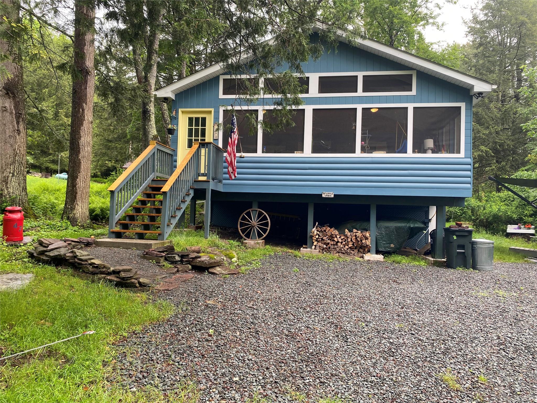 47 E Catskill Trail Property Photo 1