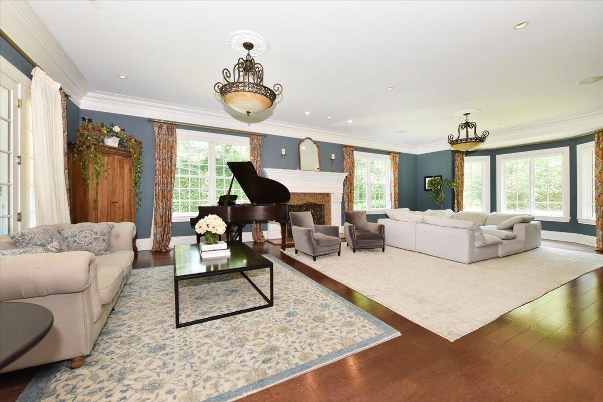 1616 Stewart Lane Property Photo 11