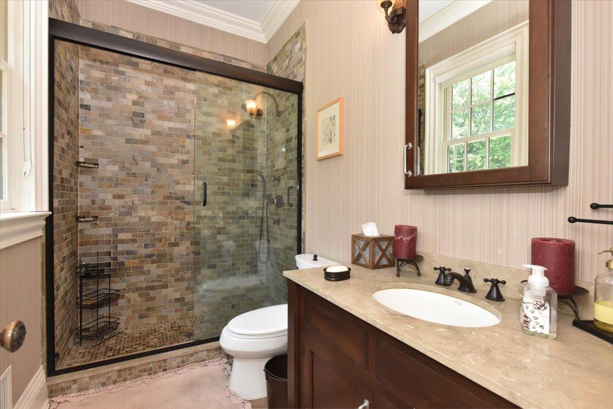 1616 Stewart Lane Property Photo 19