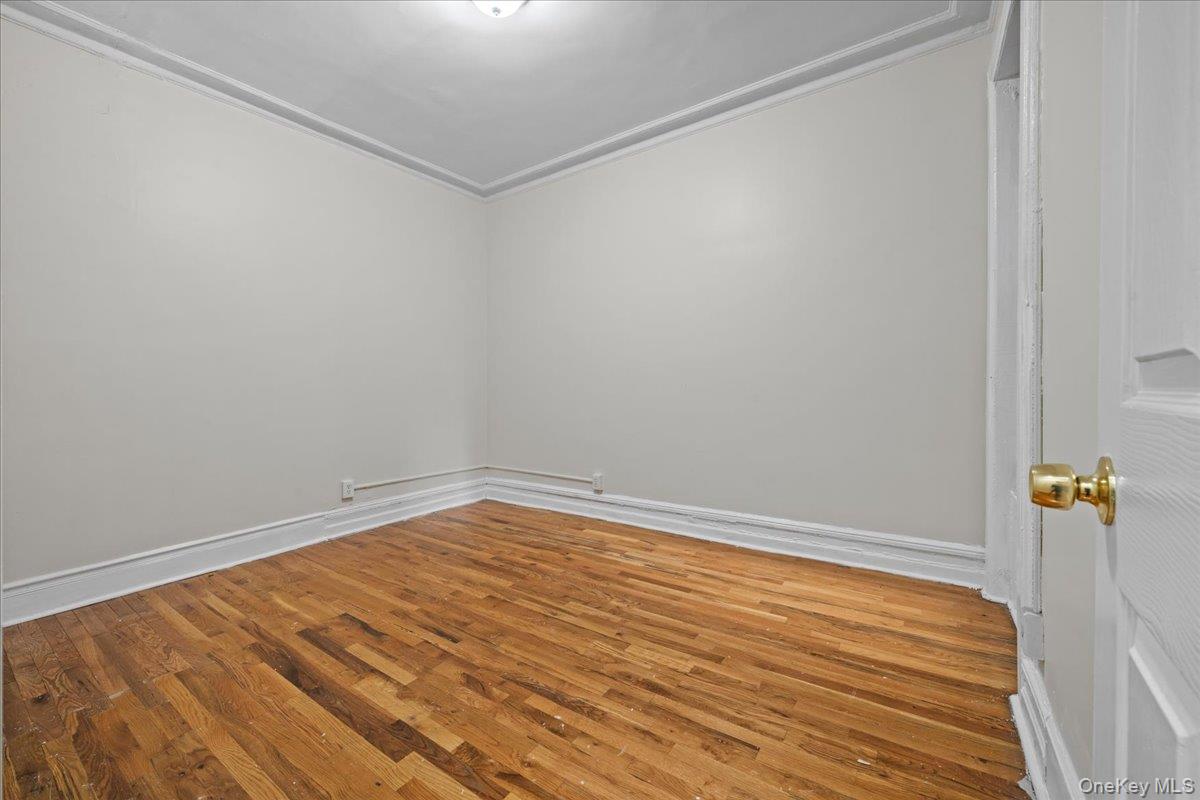 176 W 81 Street 3e Property Photo 6