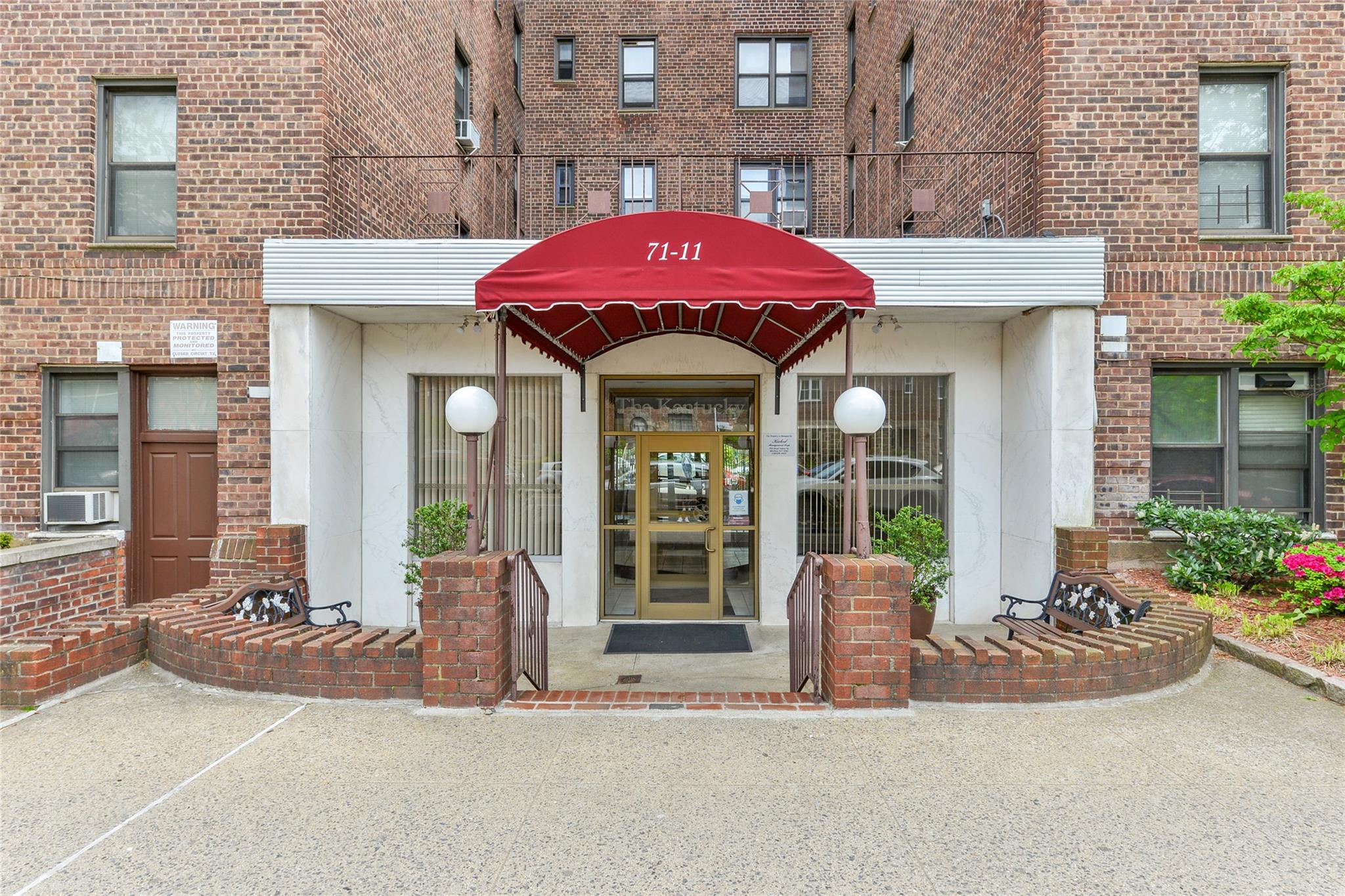 71-11 Yellowstone Boulevard 4a Property Photo 1