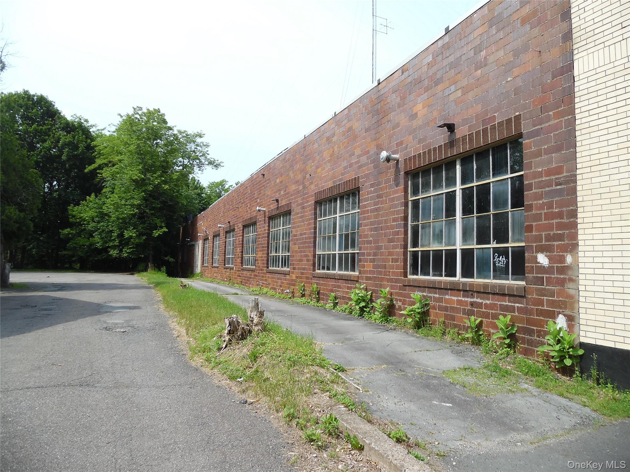 397 Broadway Property Photo 3