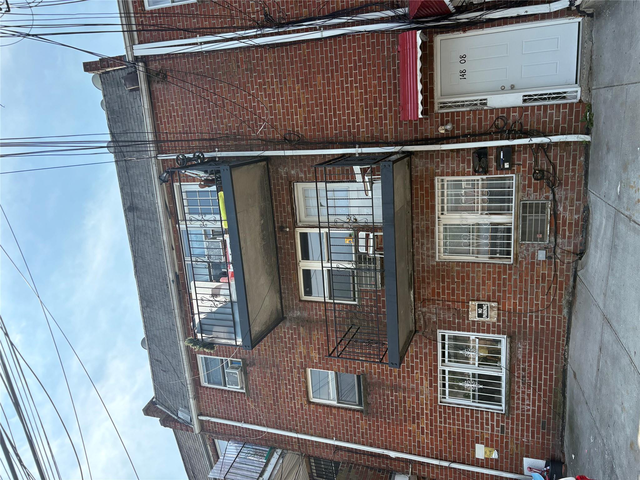 14808 35th Avenue Property Photo 1