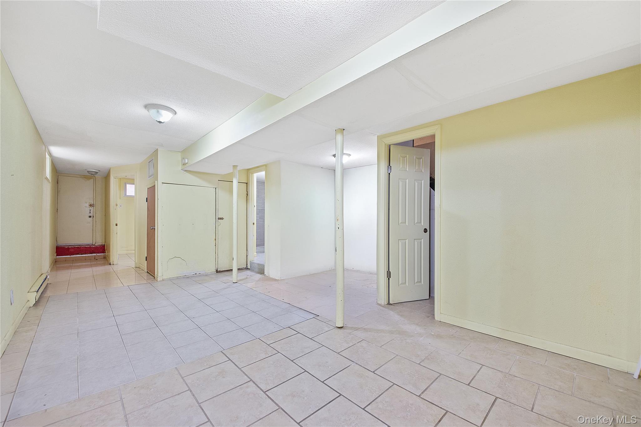 665 Nasby Place Property Photo 10