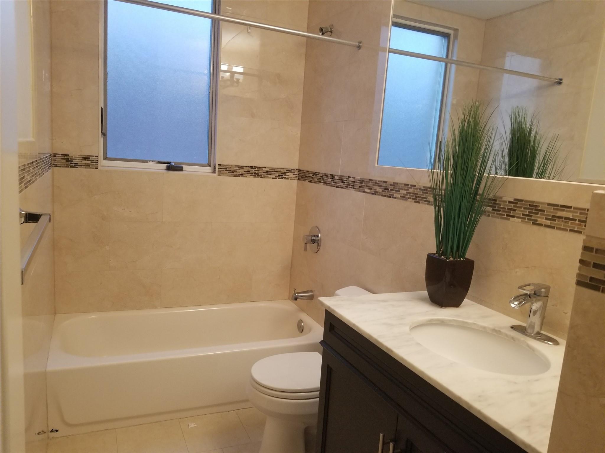 45-44 E 189 Street Property Photo 5