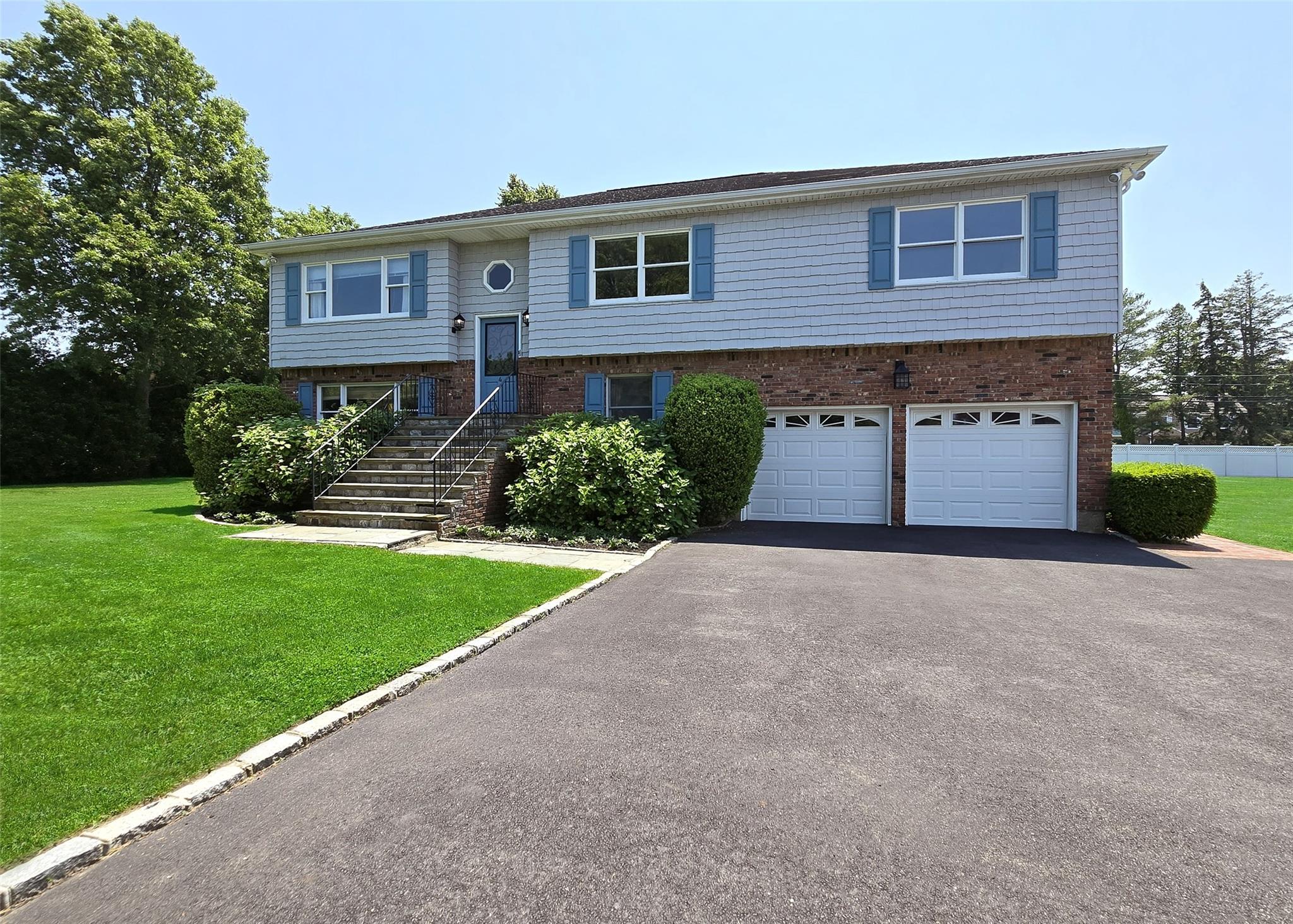 4 Donald Street Property Photo 1