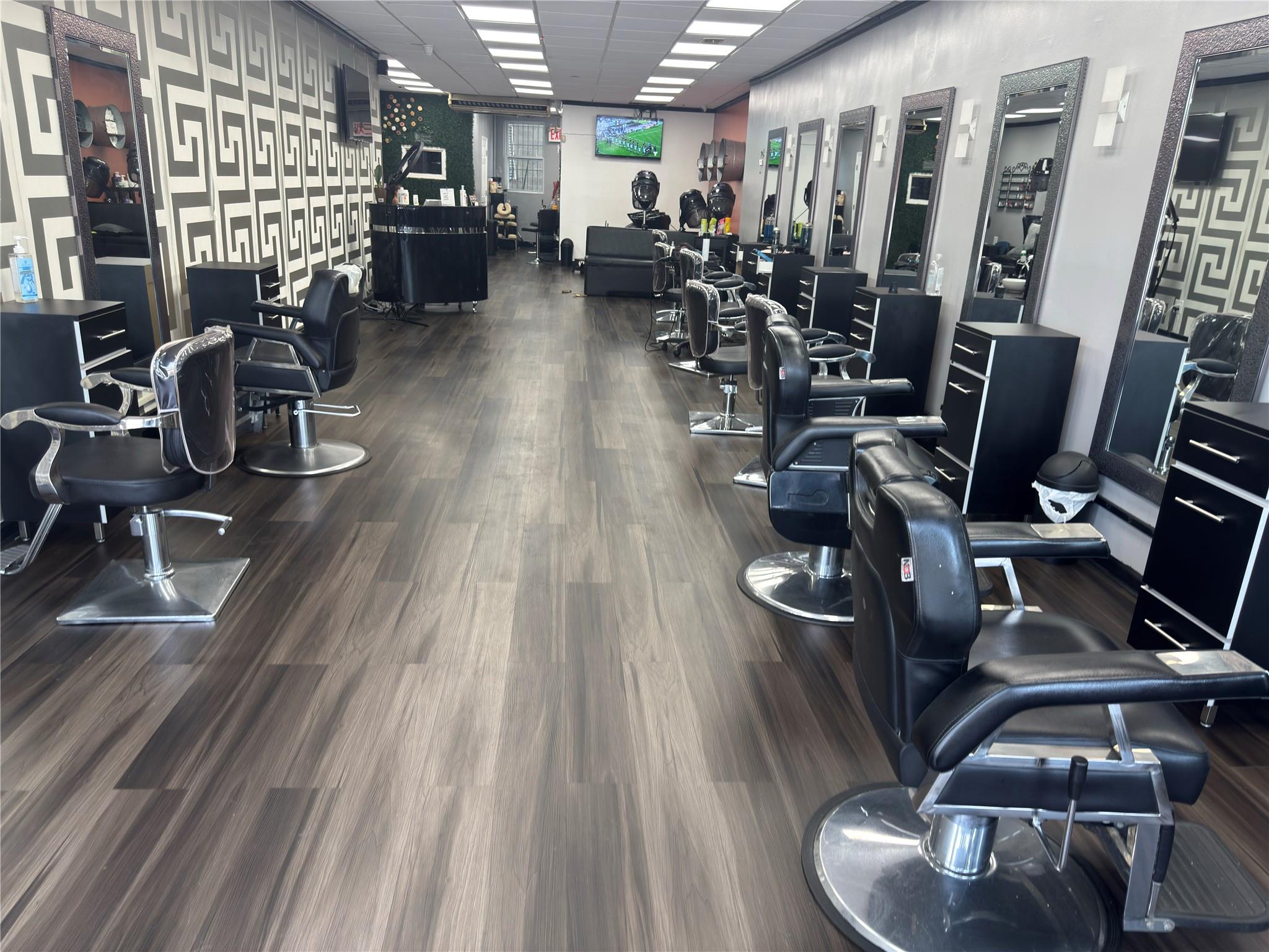 19920 Hollis Avenue Property Photo 3