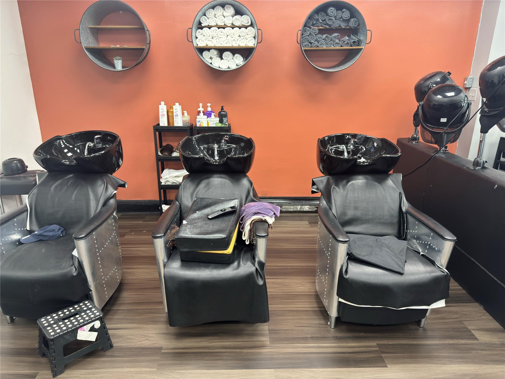 19920 Hollis Avenue Property Photo 11