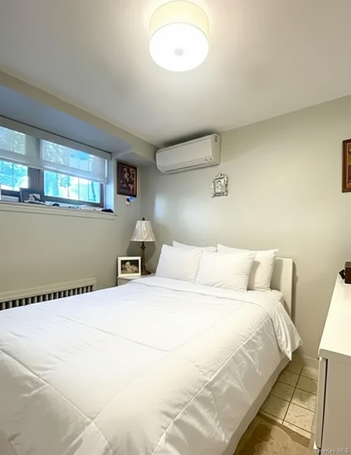 22-39 74 Street Property Photo 7