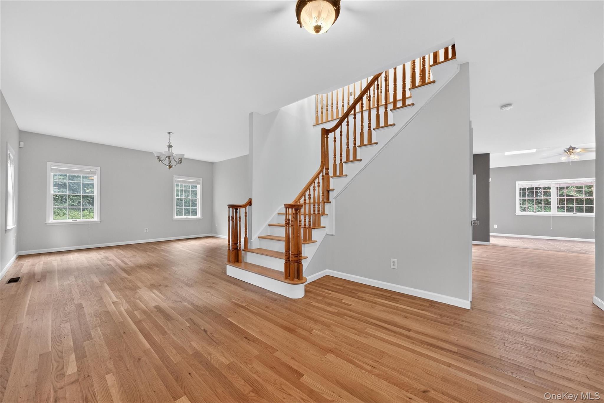 16 Apple Summit Lane Property Photo 8