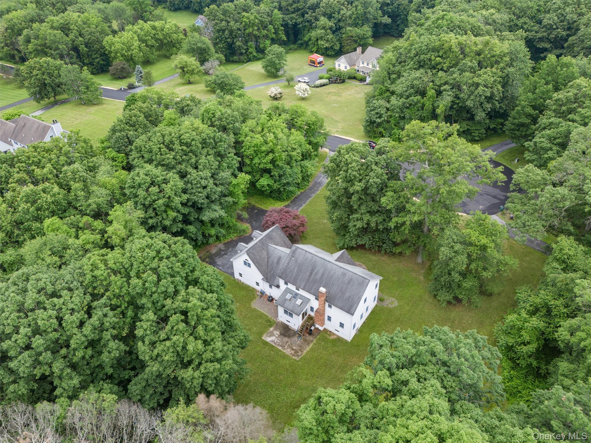 16 Apple Summit Lane Property Photo 45