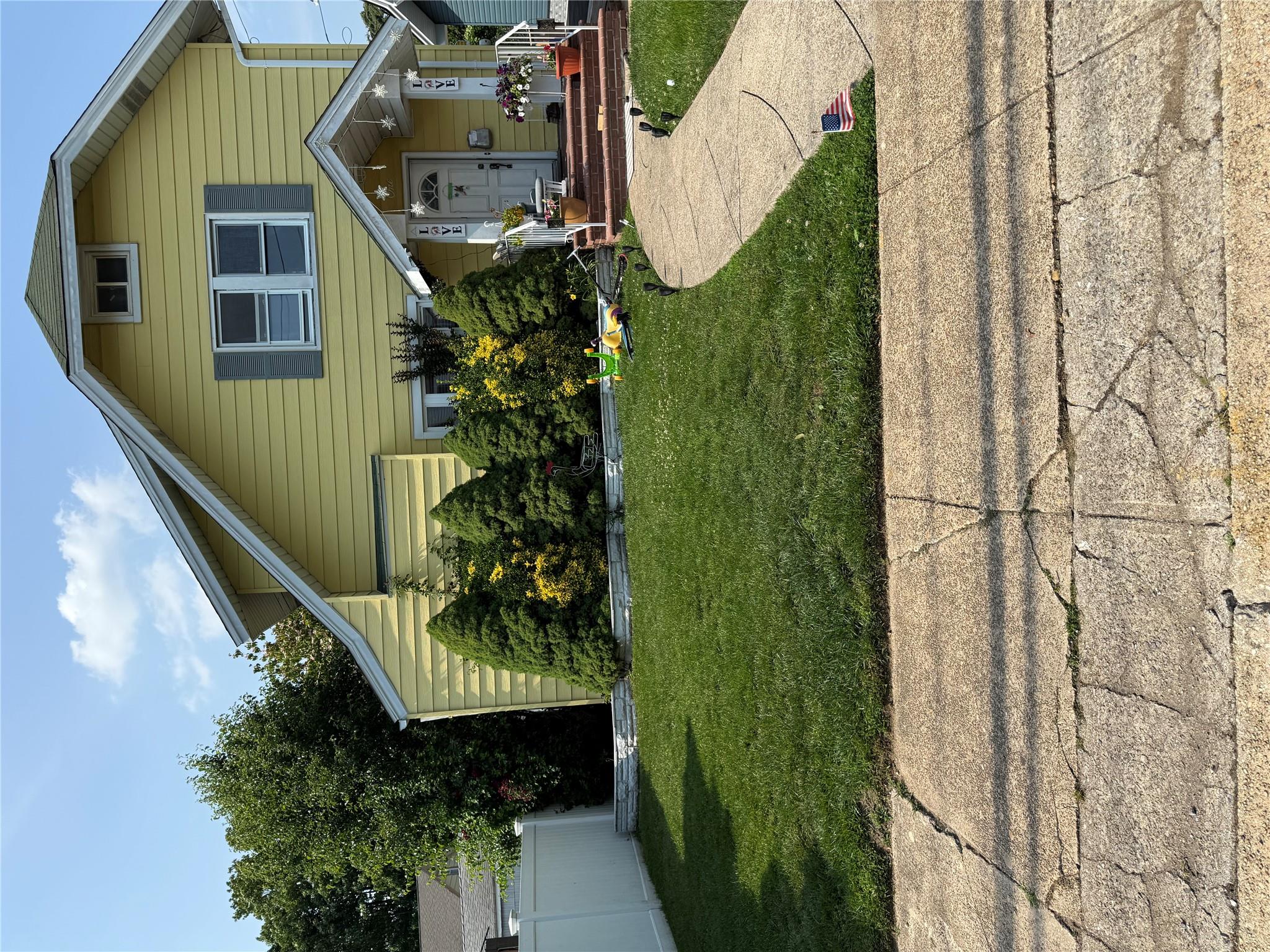1 Nassau Boulevard Property Photo 1
