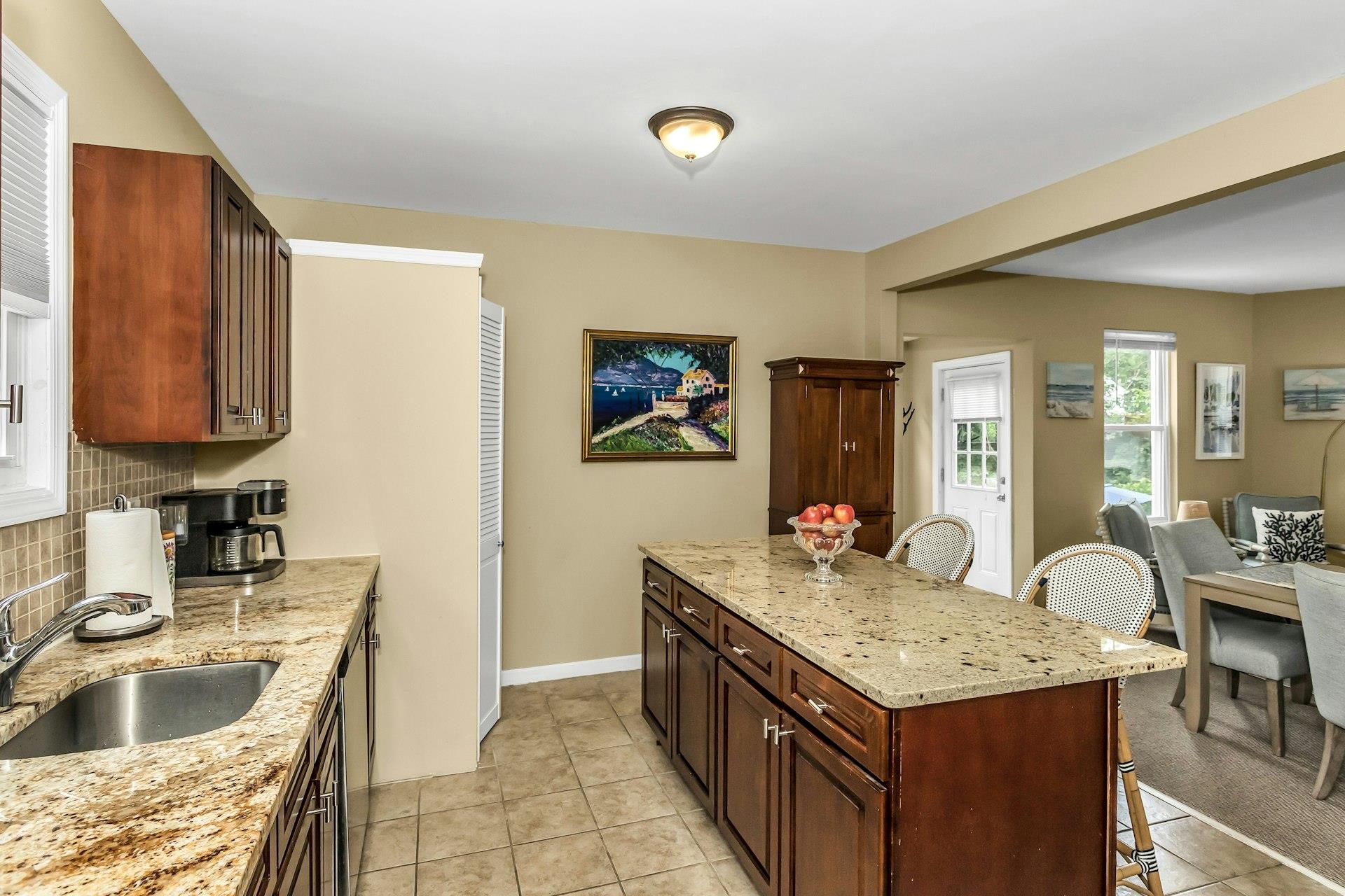 75 Anstice Street Property Photo 5