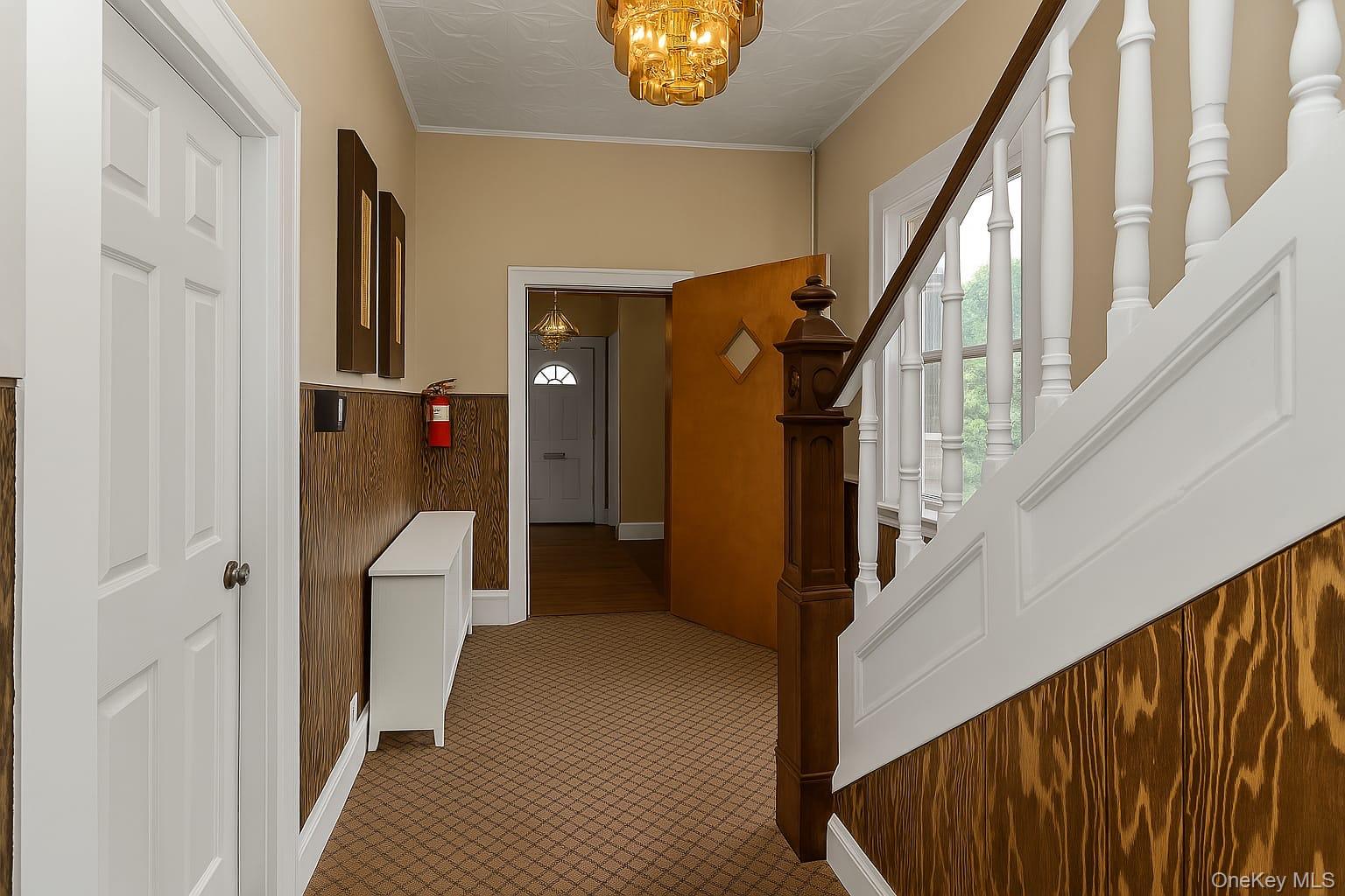 9115 79th Street Property Photo 4