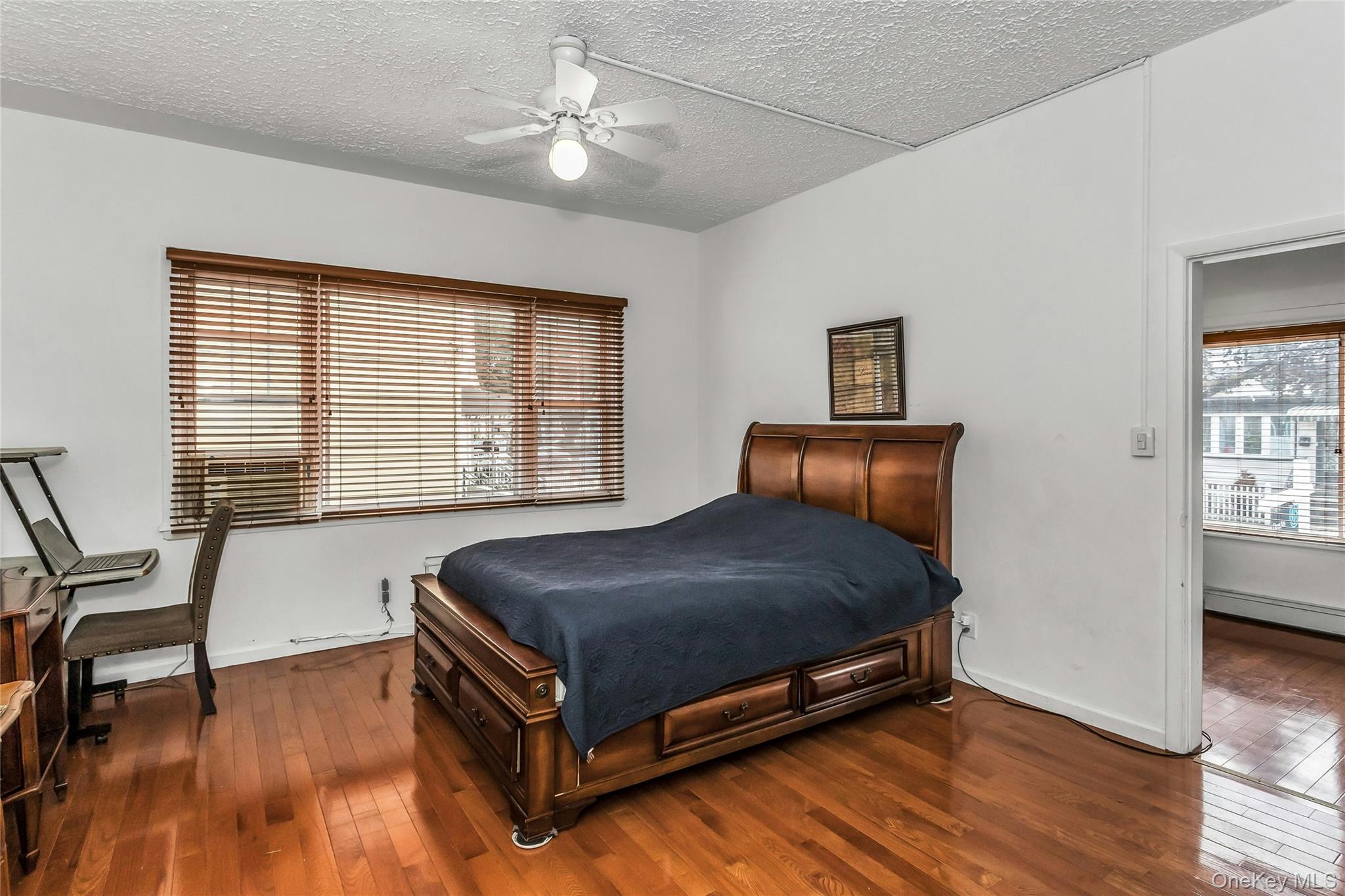 9115 79th Street Property Photo 5