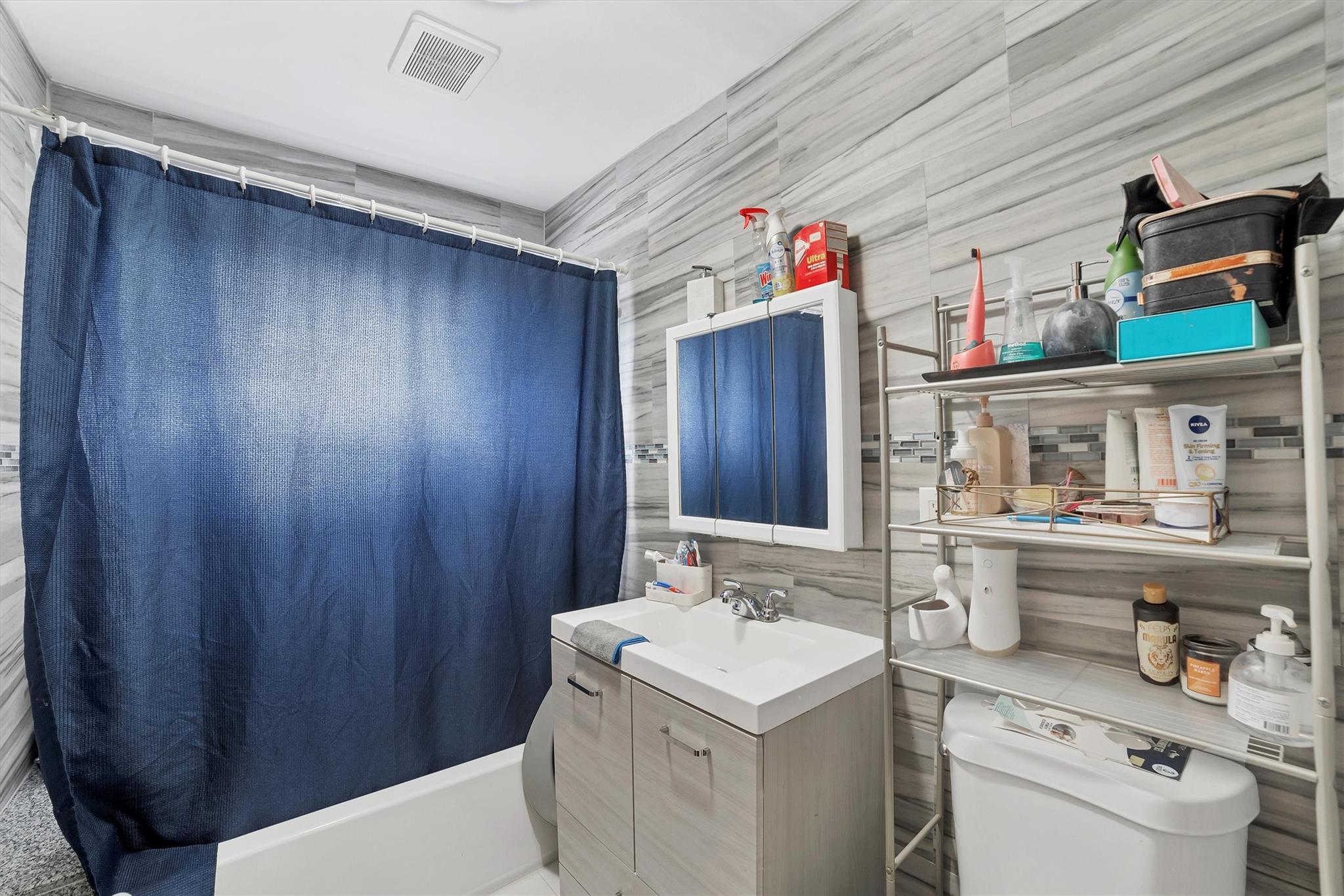 2328 Ellis Avenue Property Photo 11