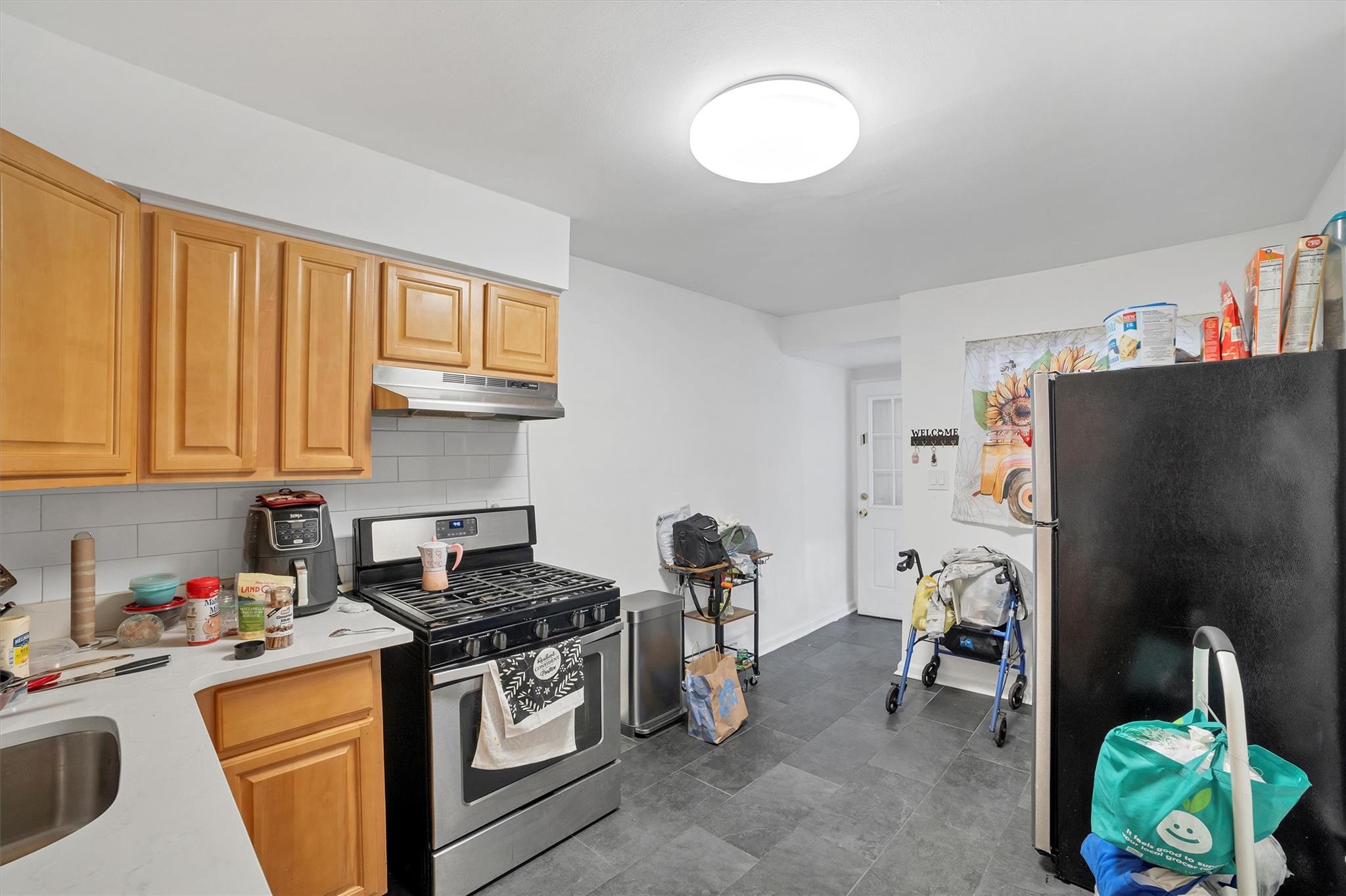 2328 Ellis Avenue Property Photo 13