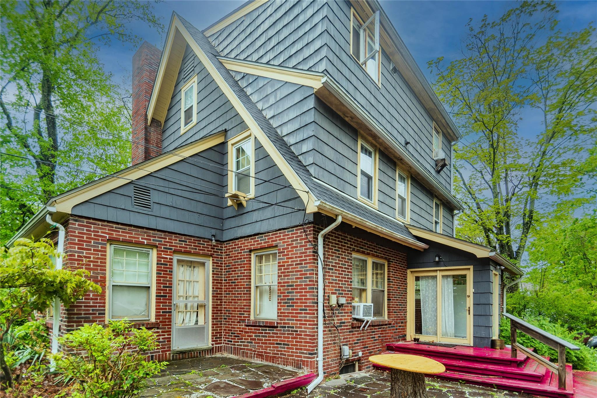 38 Plattekill Avenue Property Photo 3