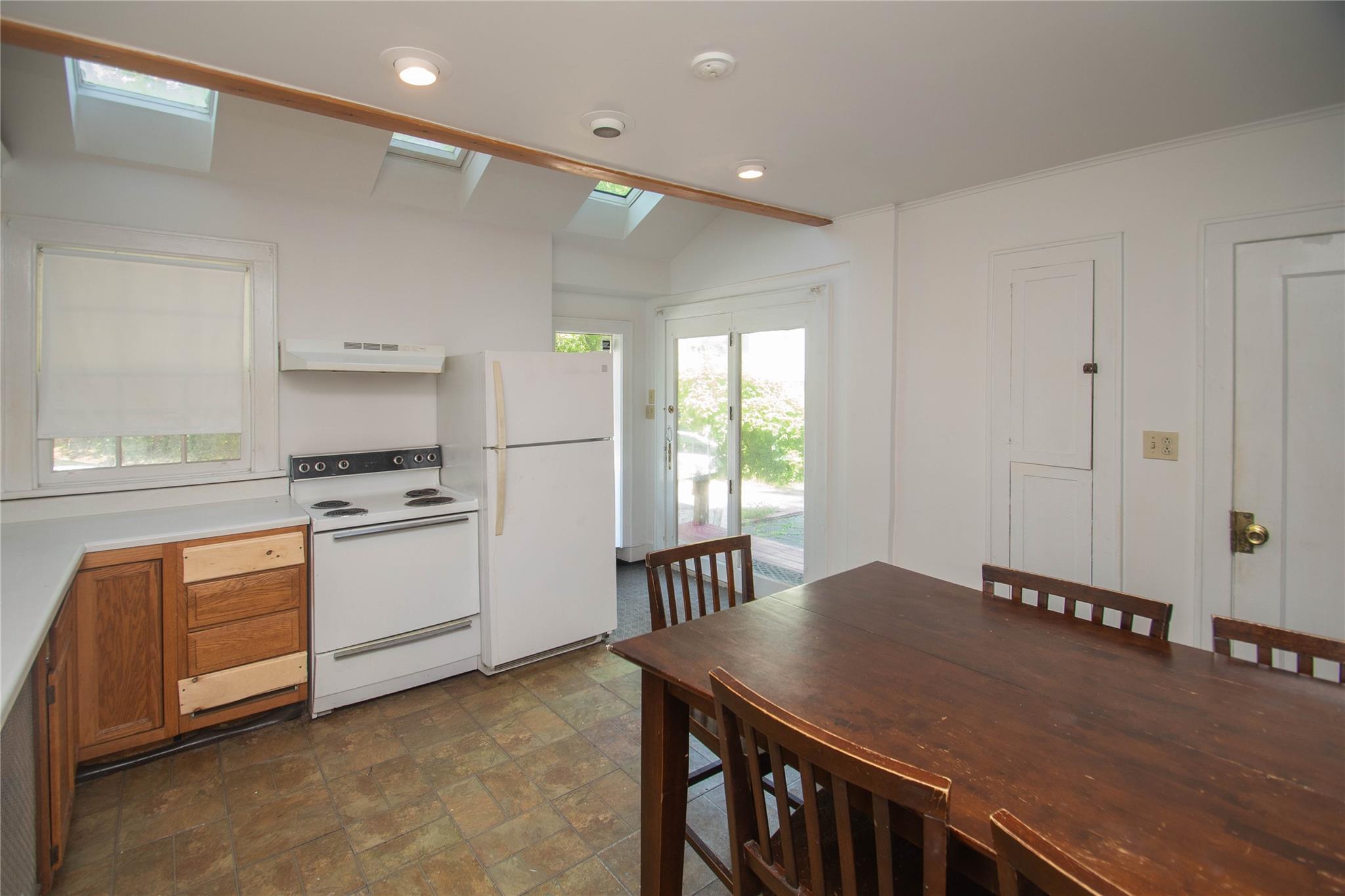 38 Plattekill Avenue Property Photo 6