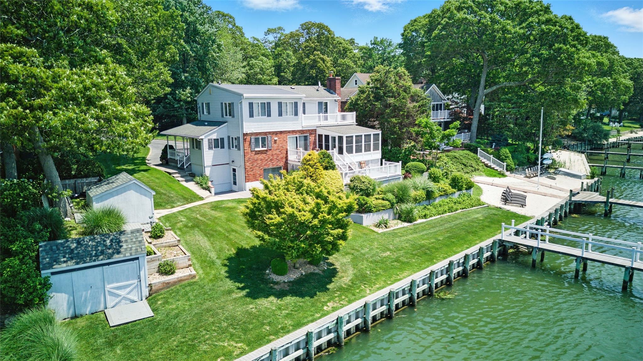 2005 Westview Drive Property Photo 13