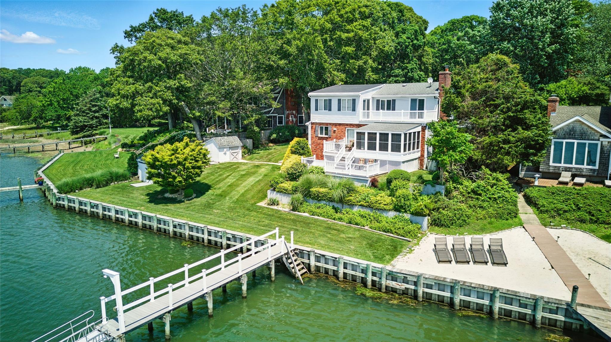 2005 Westview Drive Property Photo 14