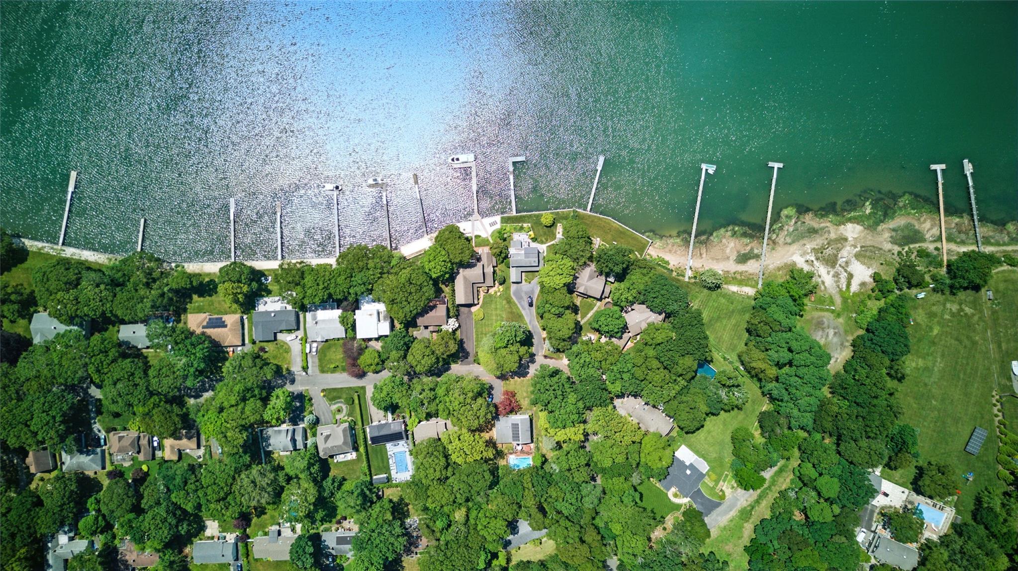 2005 Westview Drive Property Photo 15