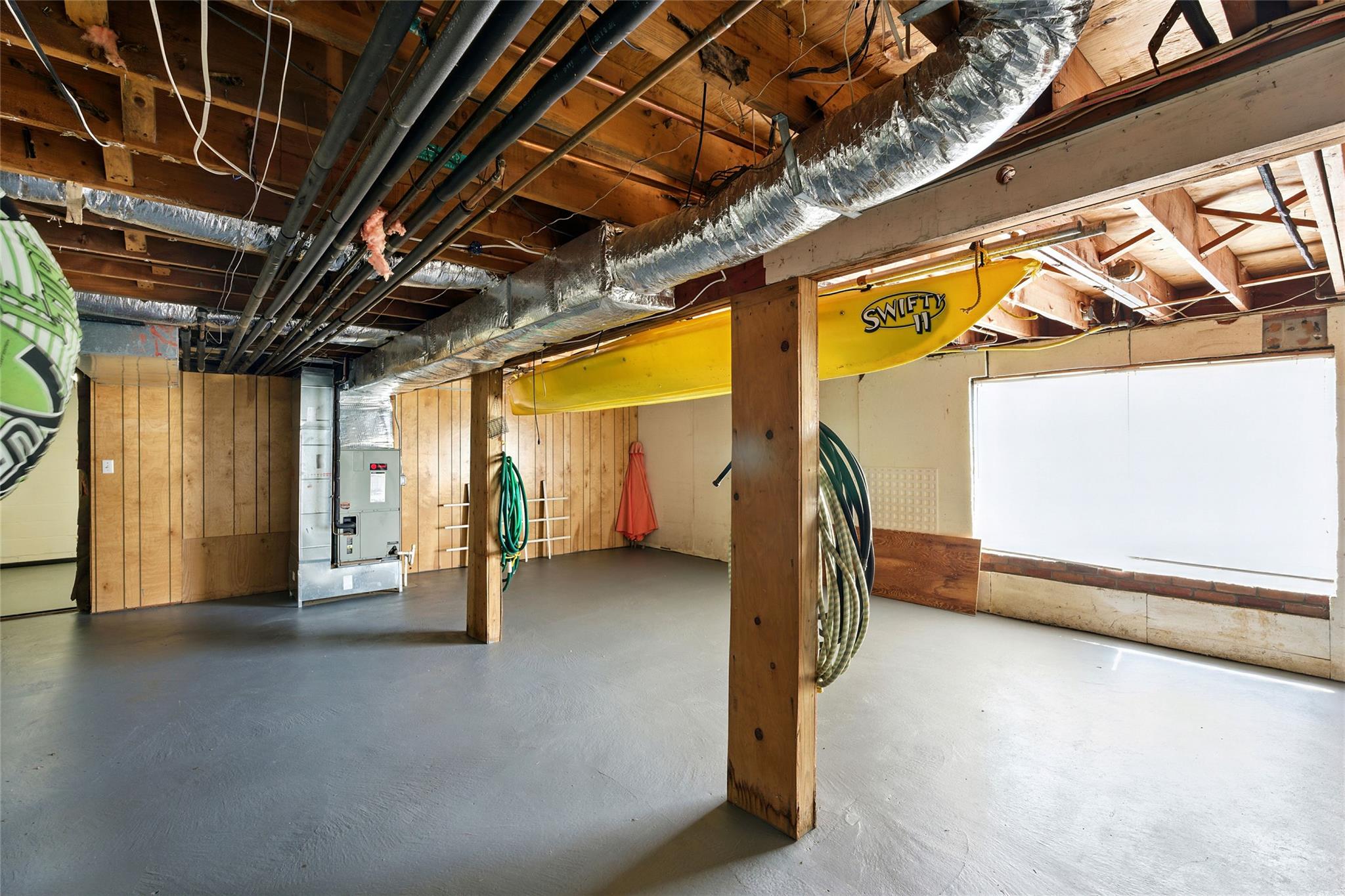 2005 Westview Drive Property Photo 40