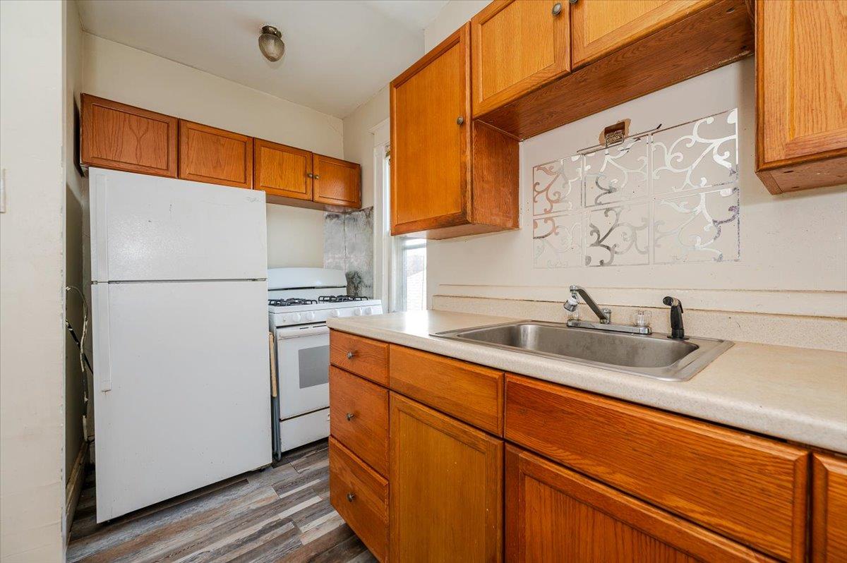 2312 Morgan Avenue Property Photo 9